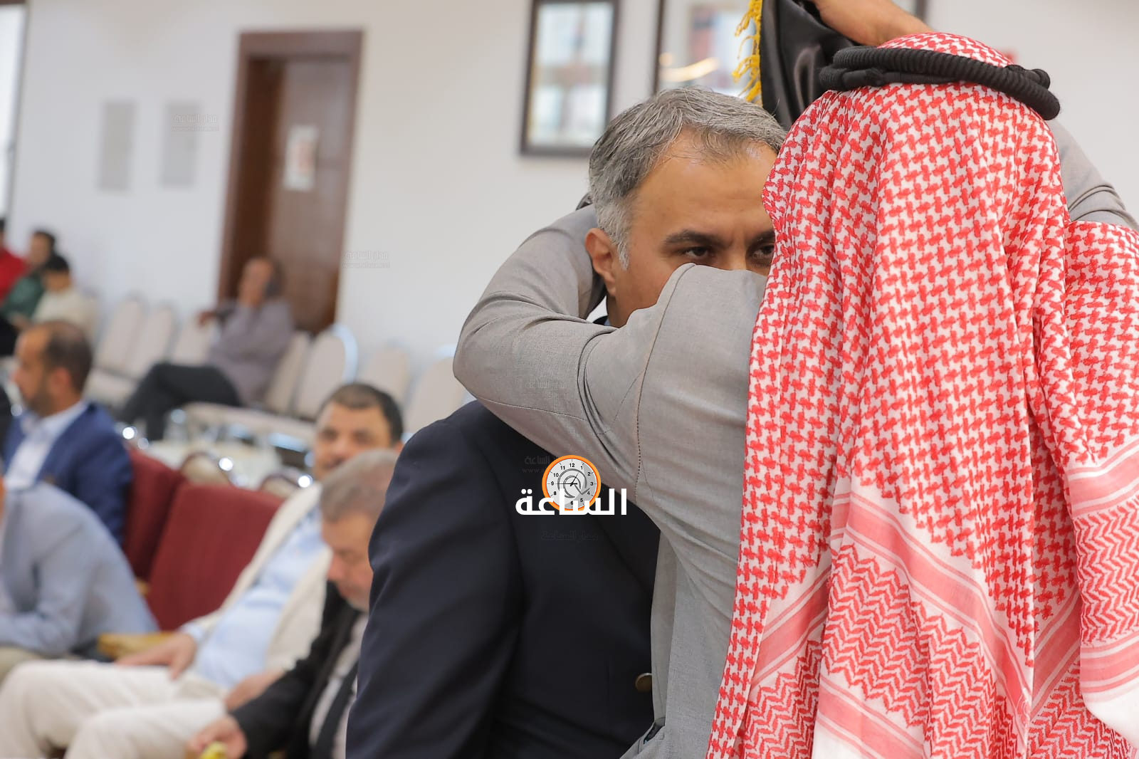 Madar Al-Saa Images 0.10353852903337146