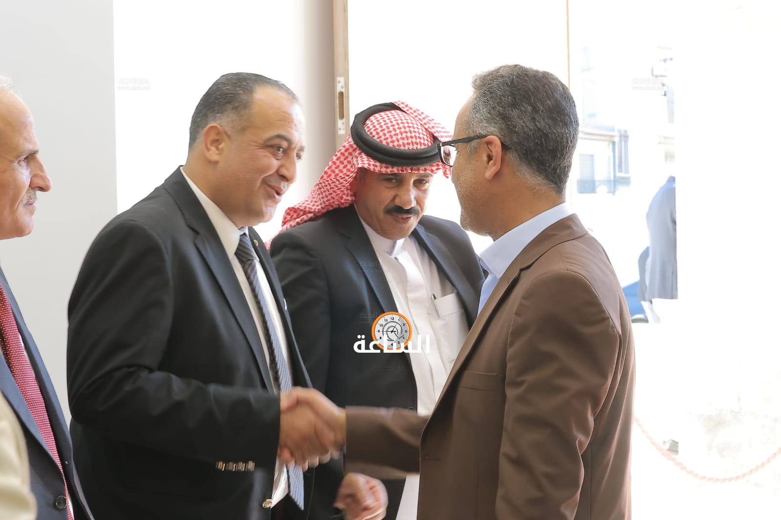 Madar Al-Saa Images 0.6409691513476938