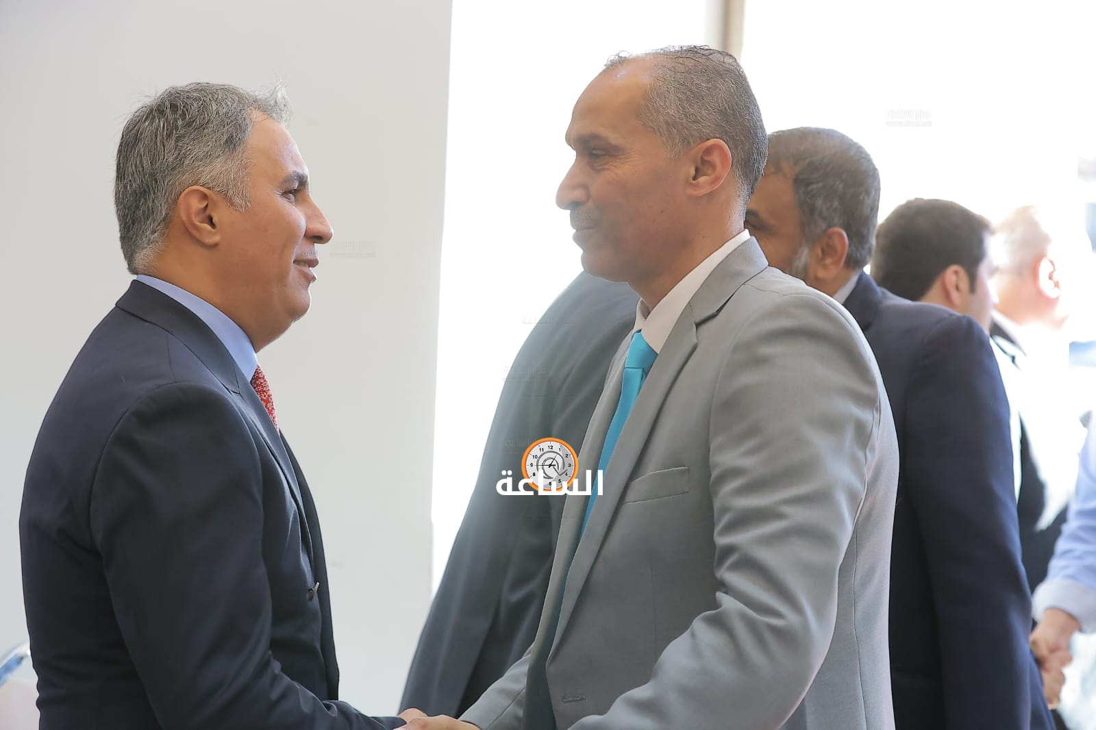 Madar Al-Saa Images 0.3105418047574464