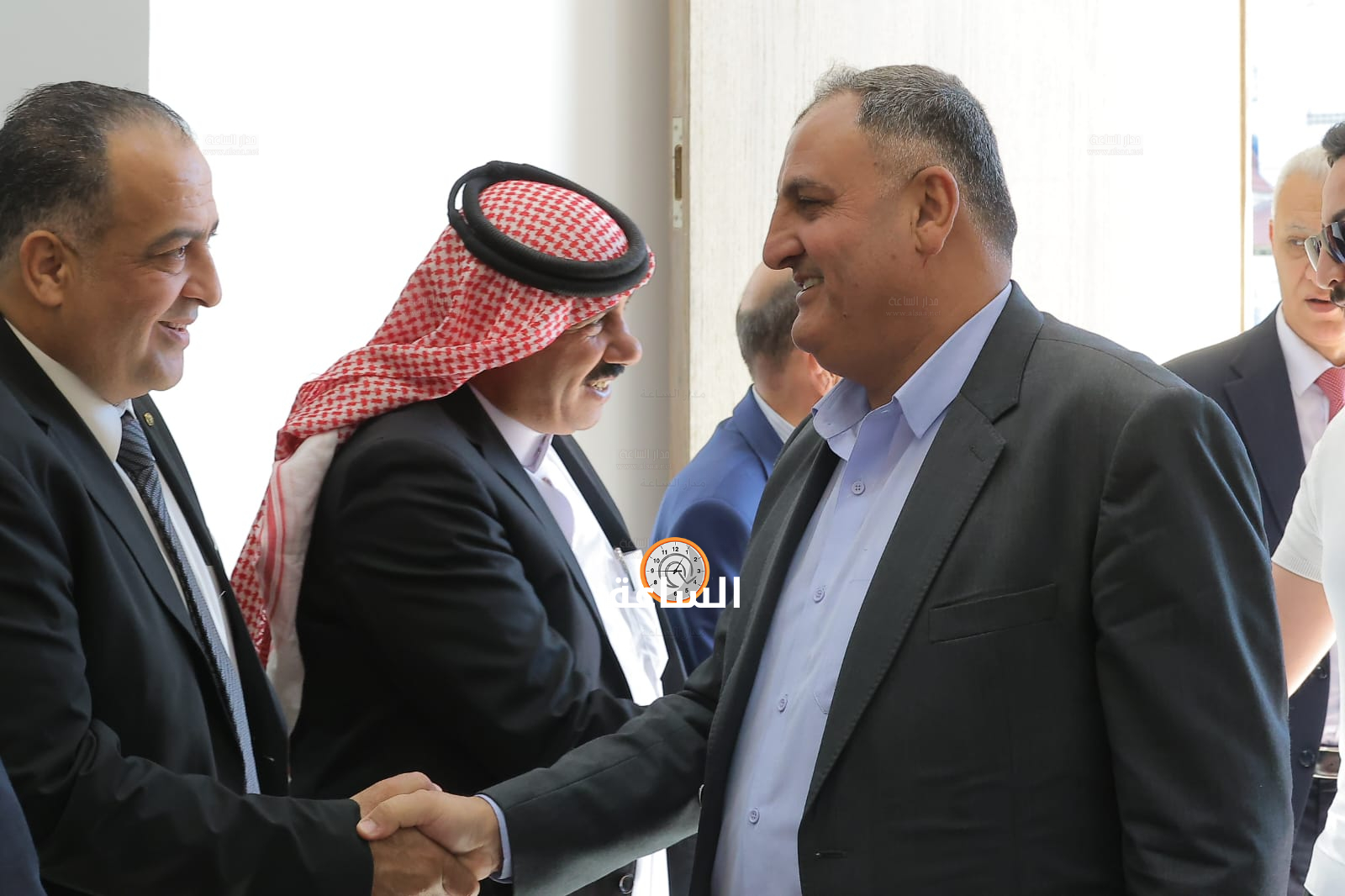 Madar Al-Saa Images 0.1884045491927383