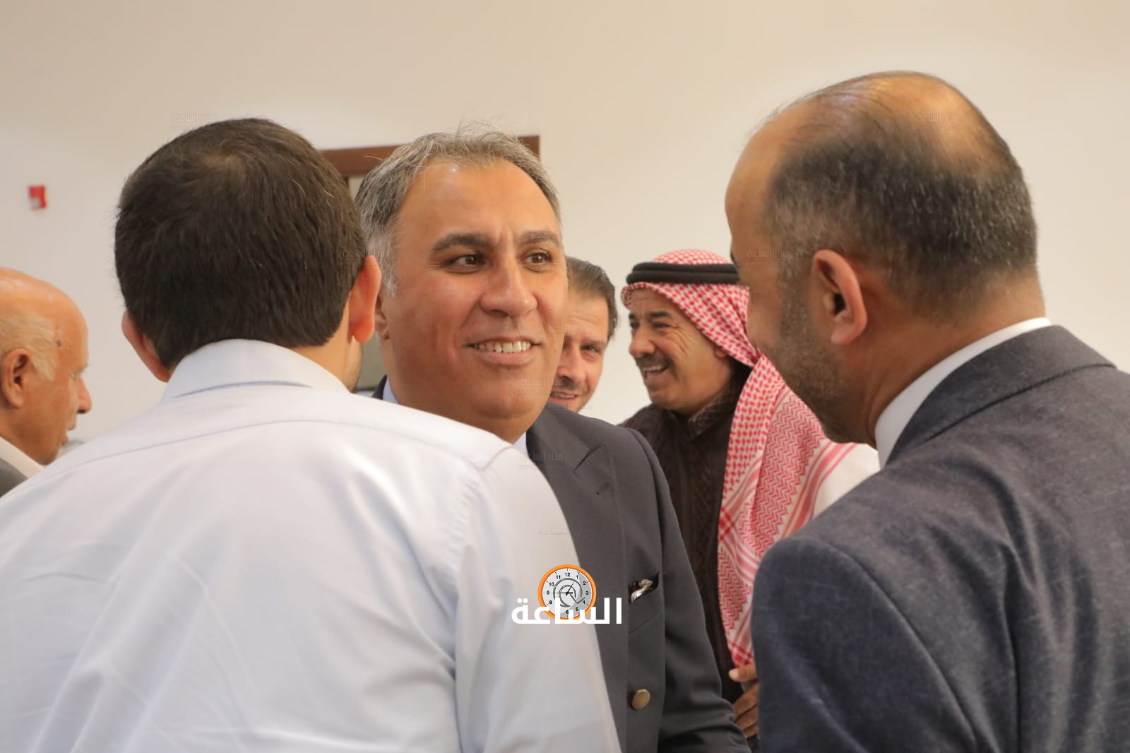 Madar Al-Saa Images 0.8584032339455125