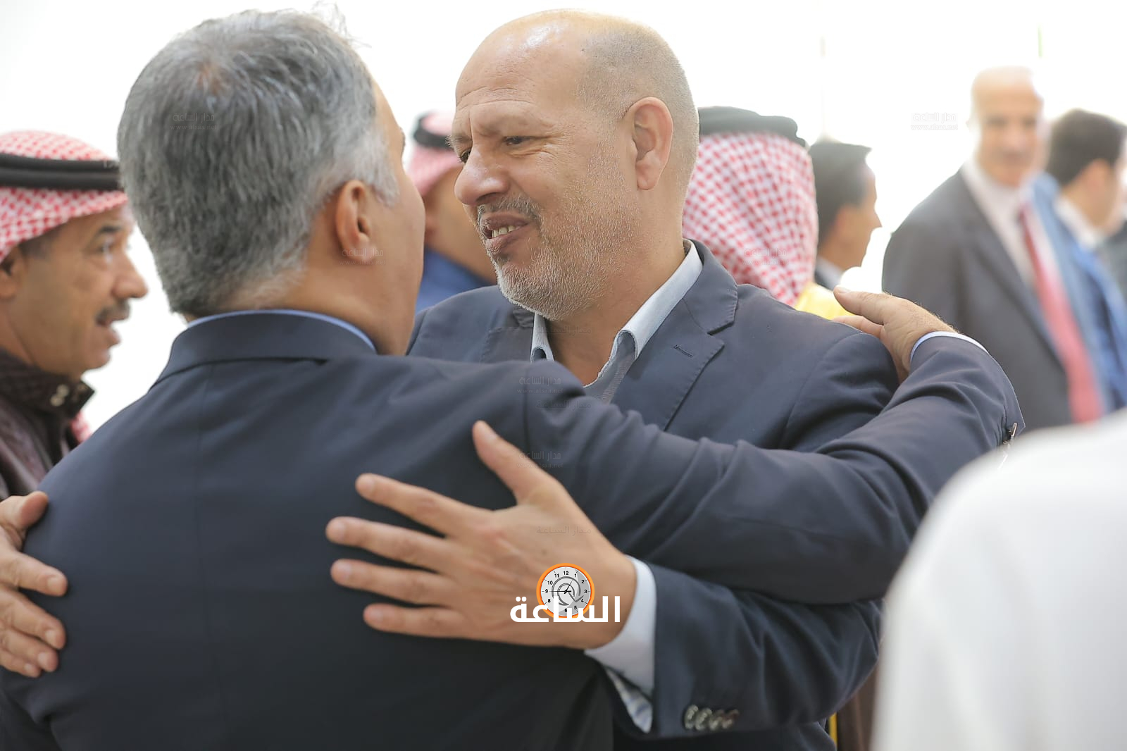 Madar Al-Saa Images 0.8082818367415271