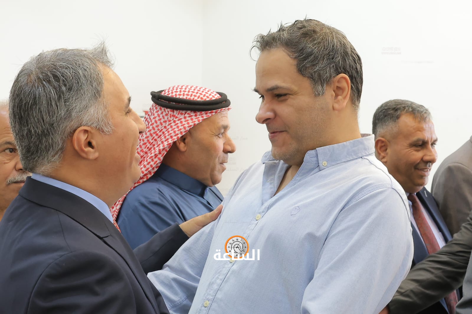 Madar Al-Saa Images 0.6009007878664961