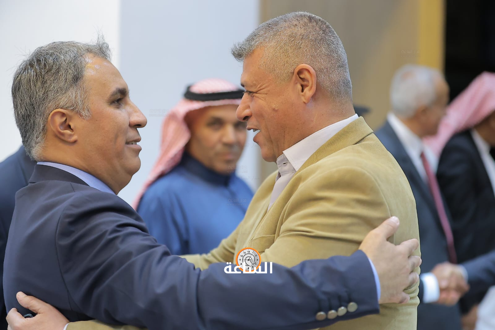 Madar Al-Saa Images 0.9804134668094387