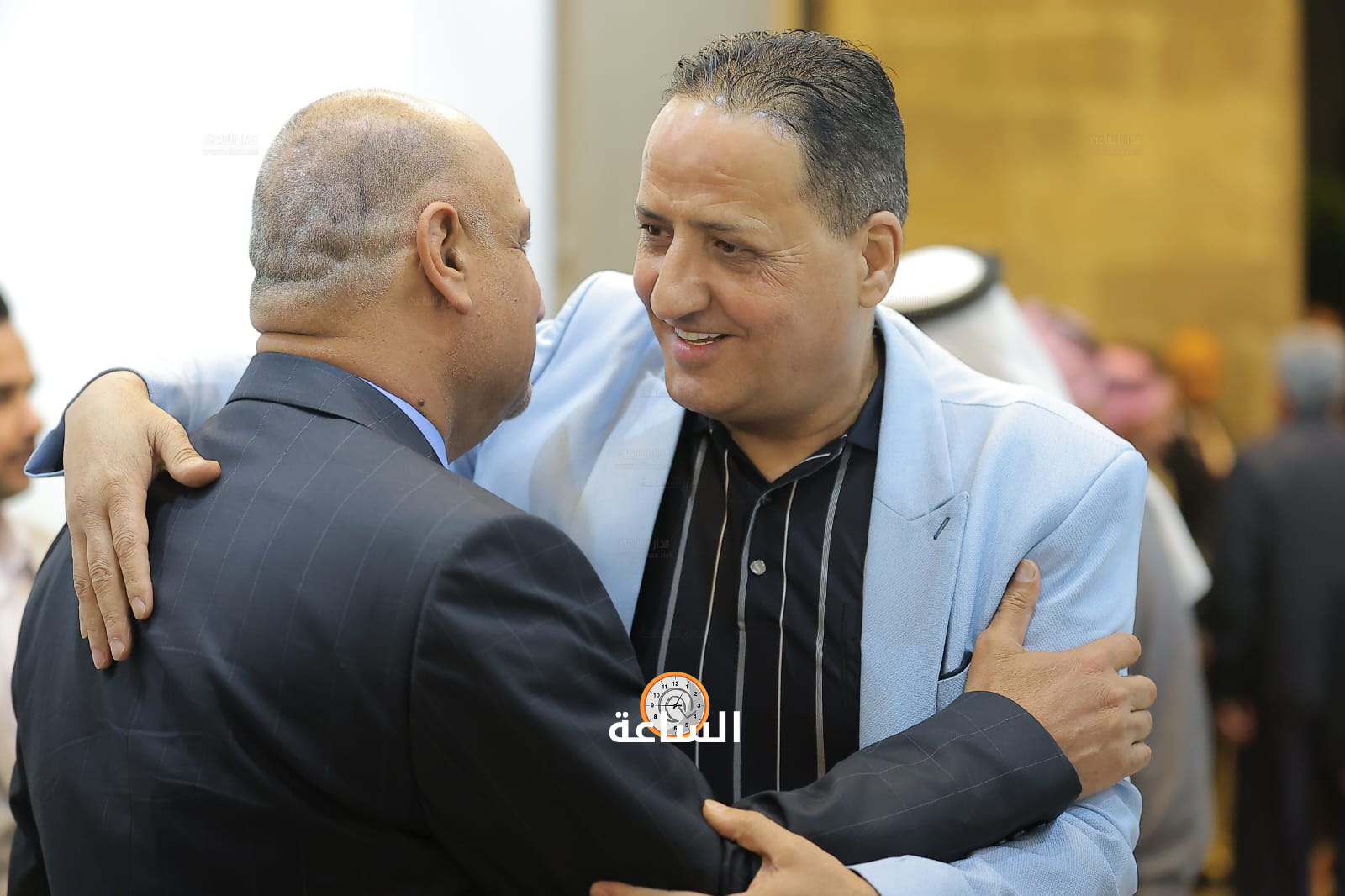 Madar Al-Saa Images 0.784489156082136