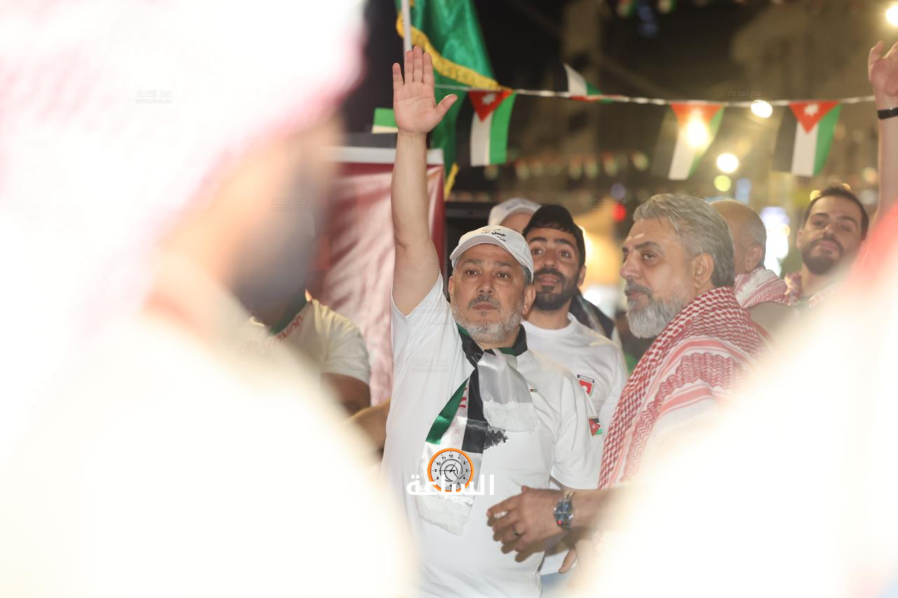 Madar Al-Saa Images 0.958958788183222