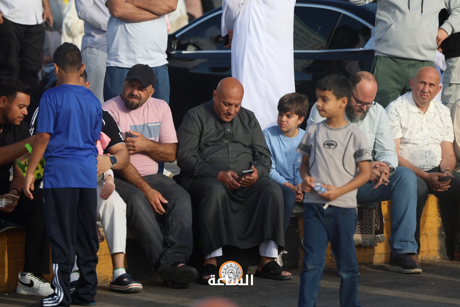 Madar Al-Saa Images 0.9838471247405273