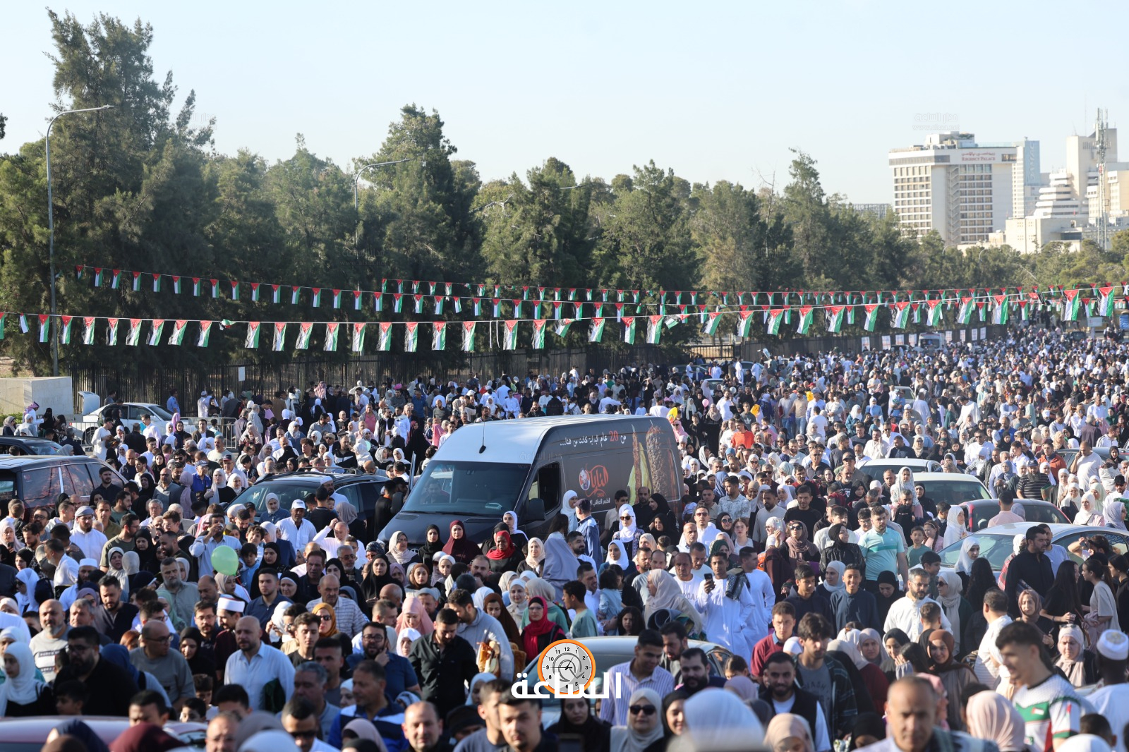 Madar Al-Saa Images 0.035534610249251086