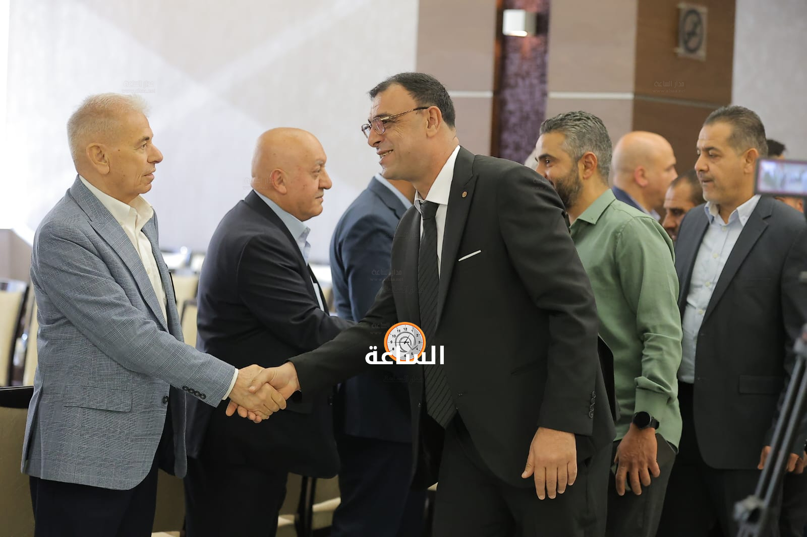 Madar Al-Saa Images 0.745601747547408
