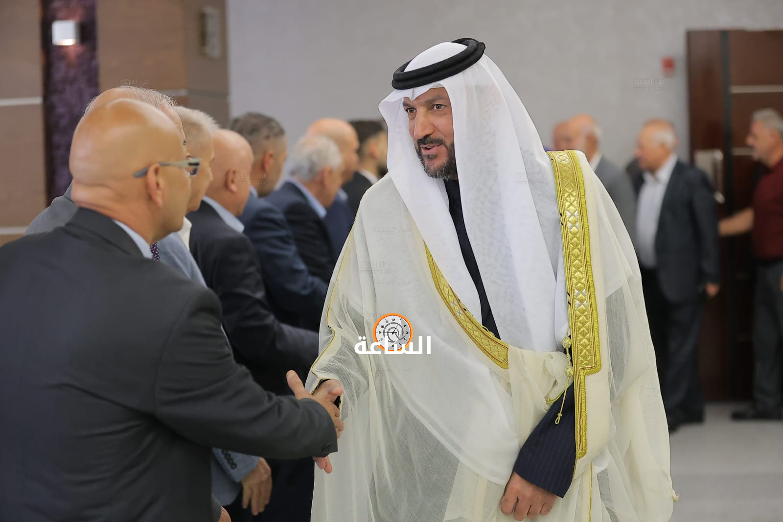 Madar Al-Saa Images 0.016367706433510376
