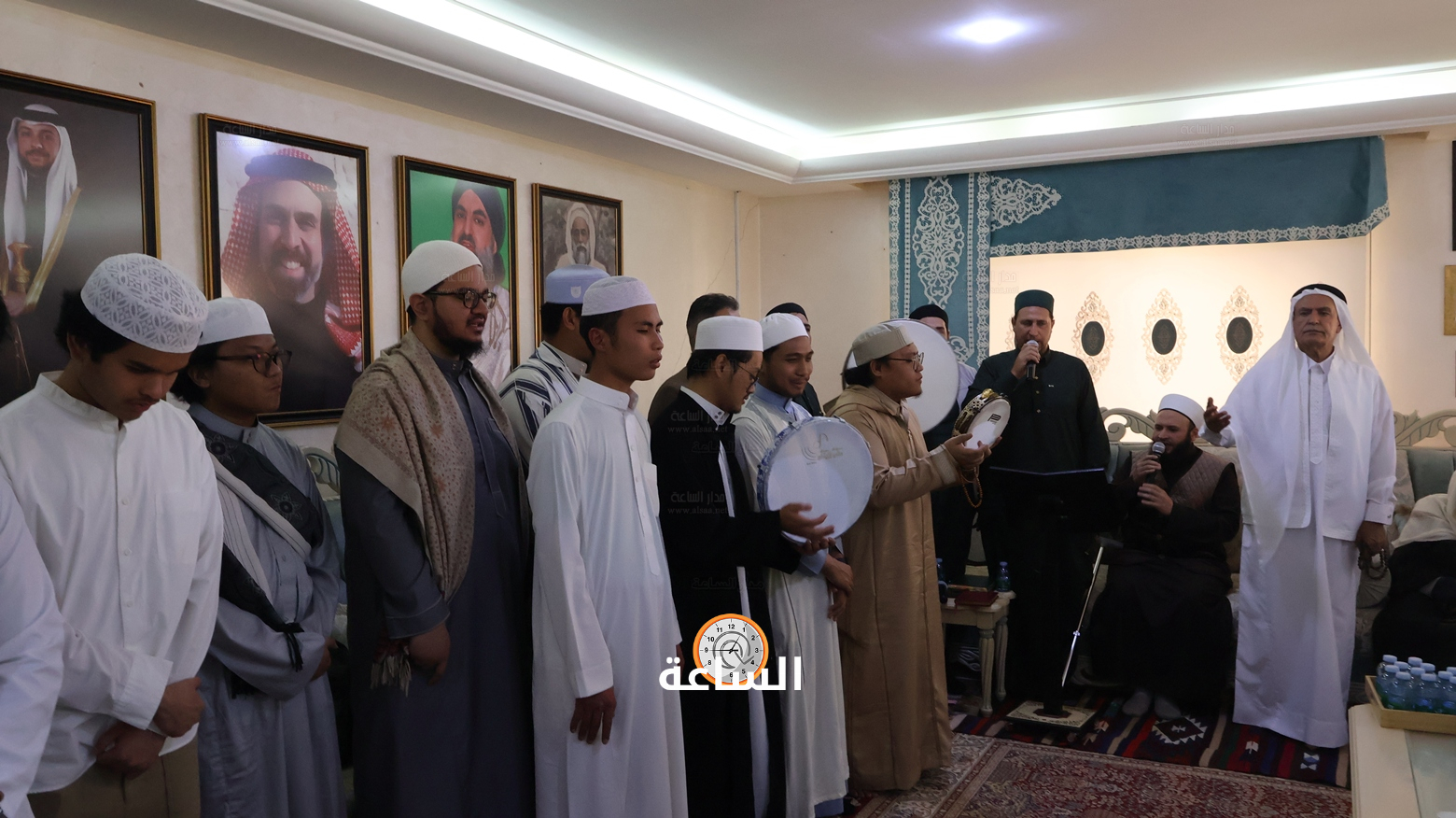 Madar Al-Saa Images 0.9756439193883683