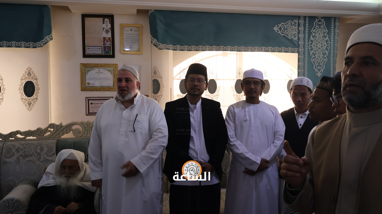 Madar Al-Saa Images 0.04947781832556997