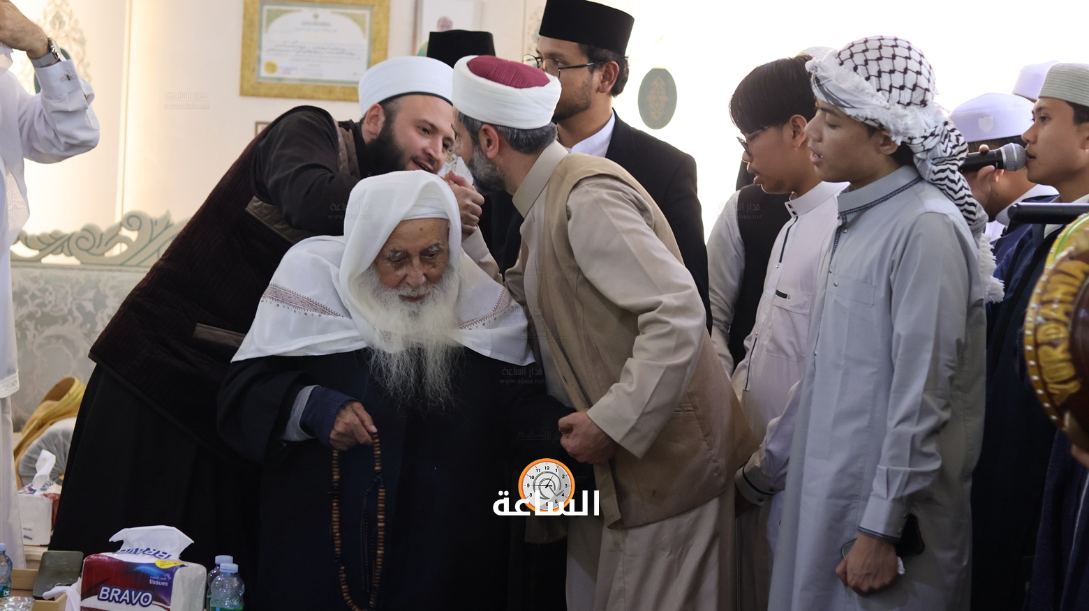 Madar Al-Saa Images 0.8809291044165452