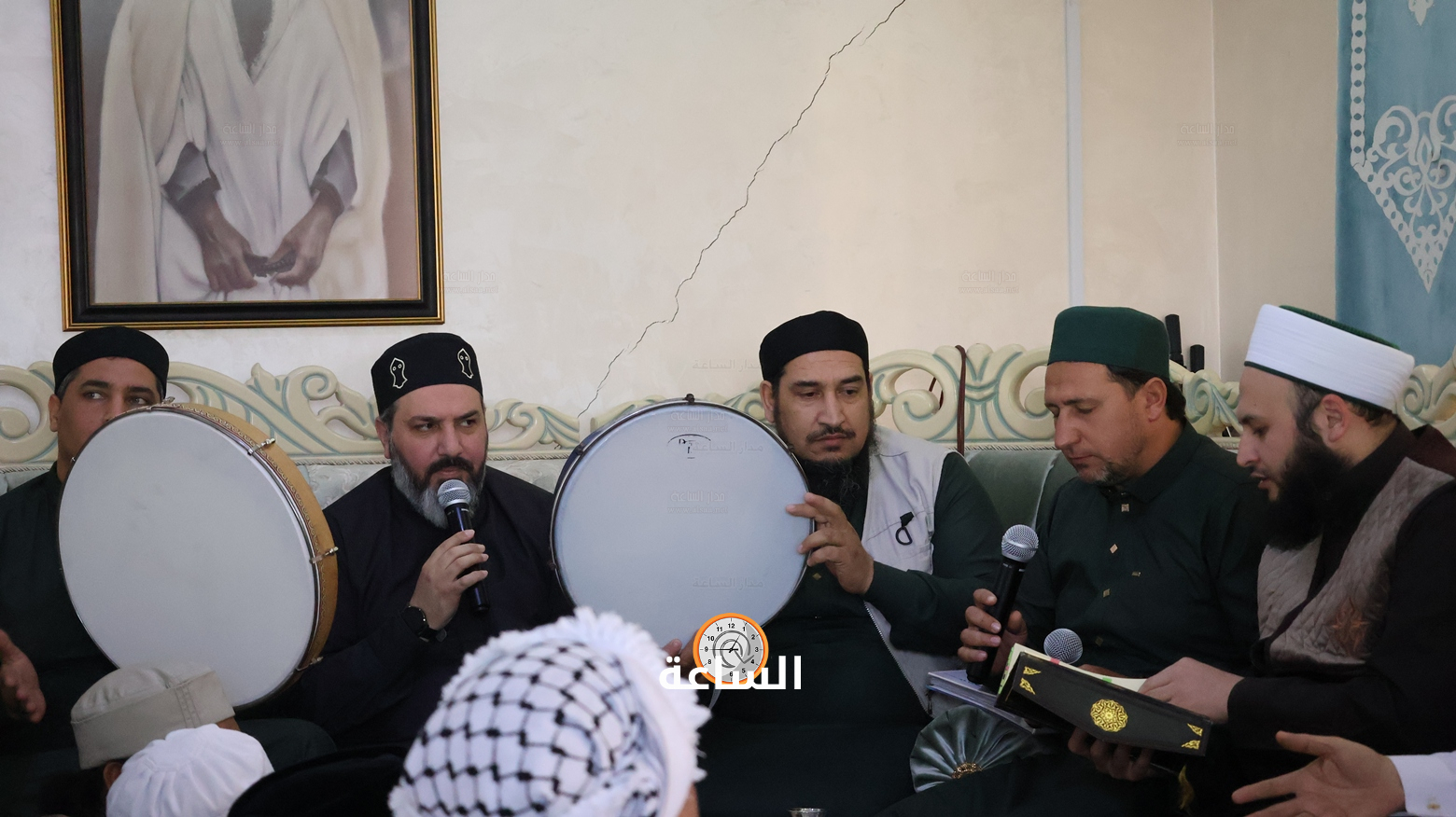 Madar Al-Saa Images 0.9743645844706208