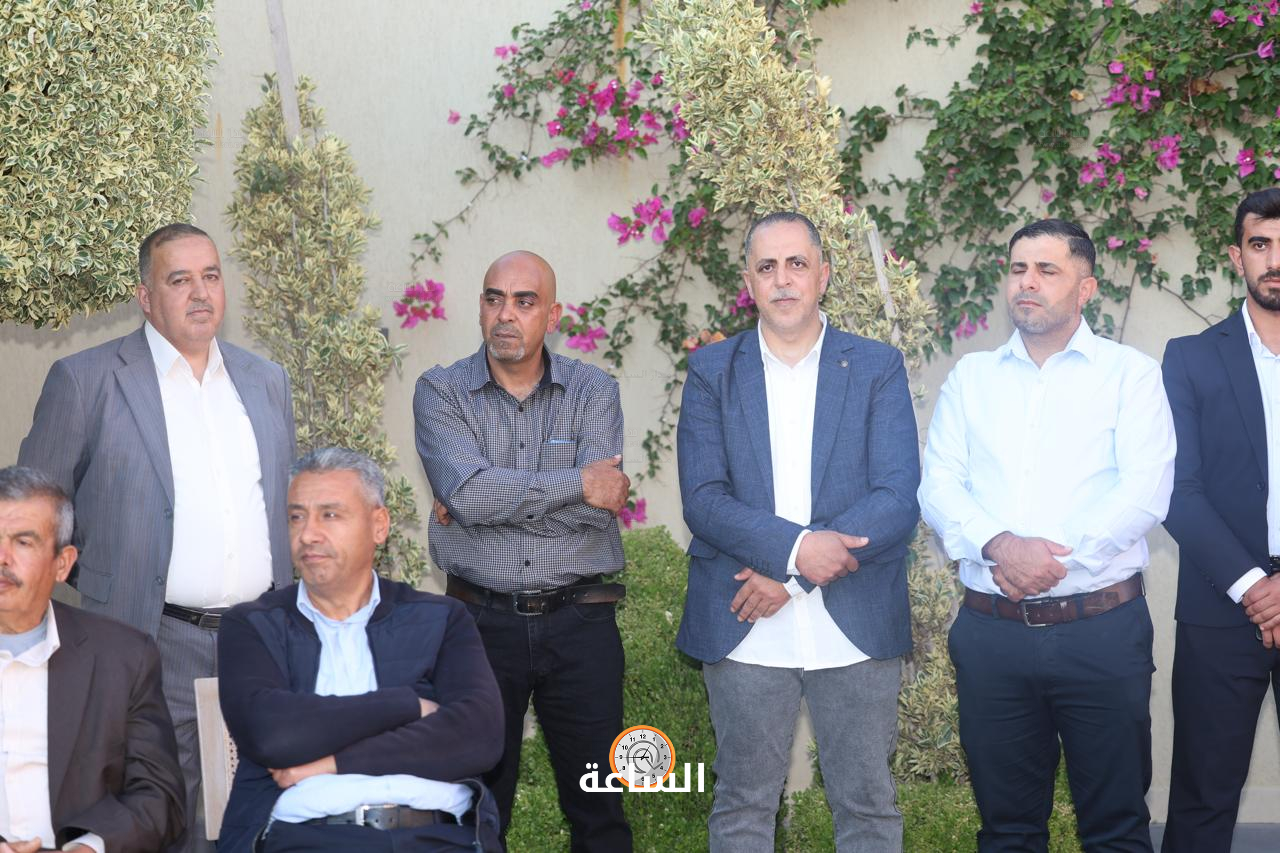 Madar Al-Saa Images 0.9085746264889227