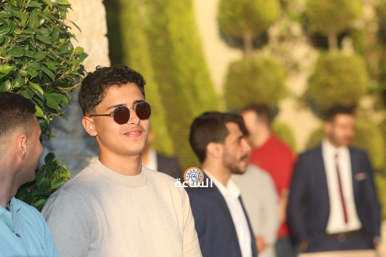 Madar Al-Saa Images 0.4988247458974223