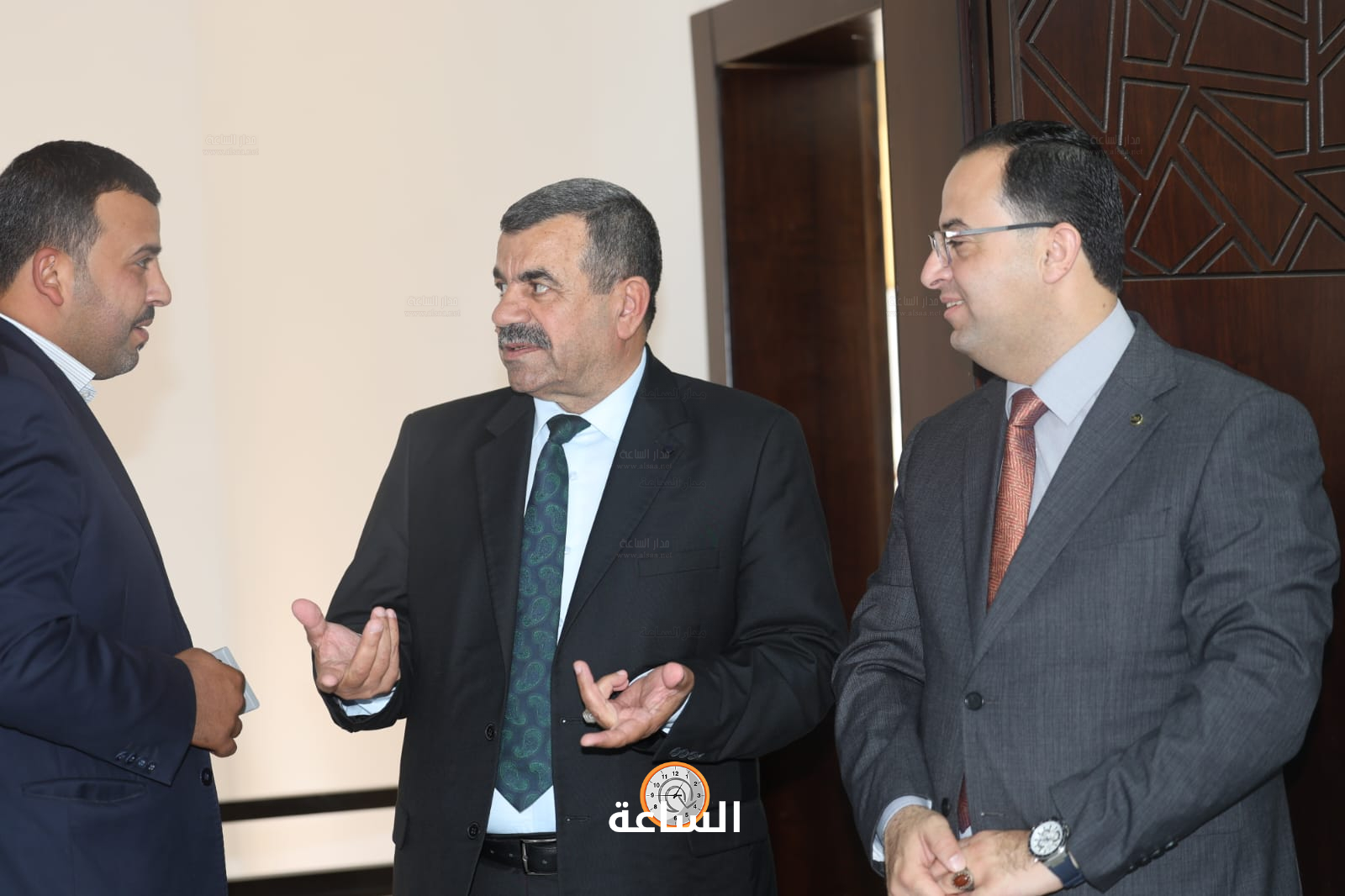 Madar Al-Saa Images 0.23492584579869968