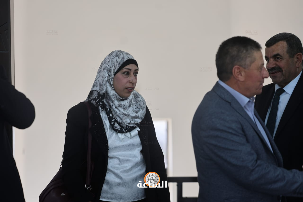 Madar Al-Saa Images 0.2567601513421708