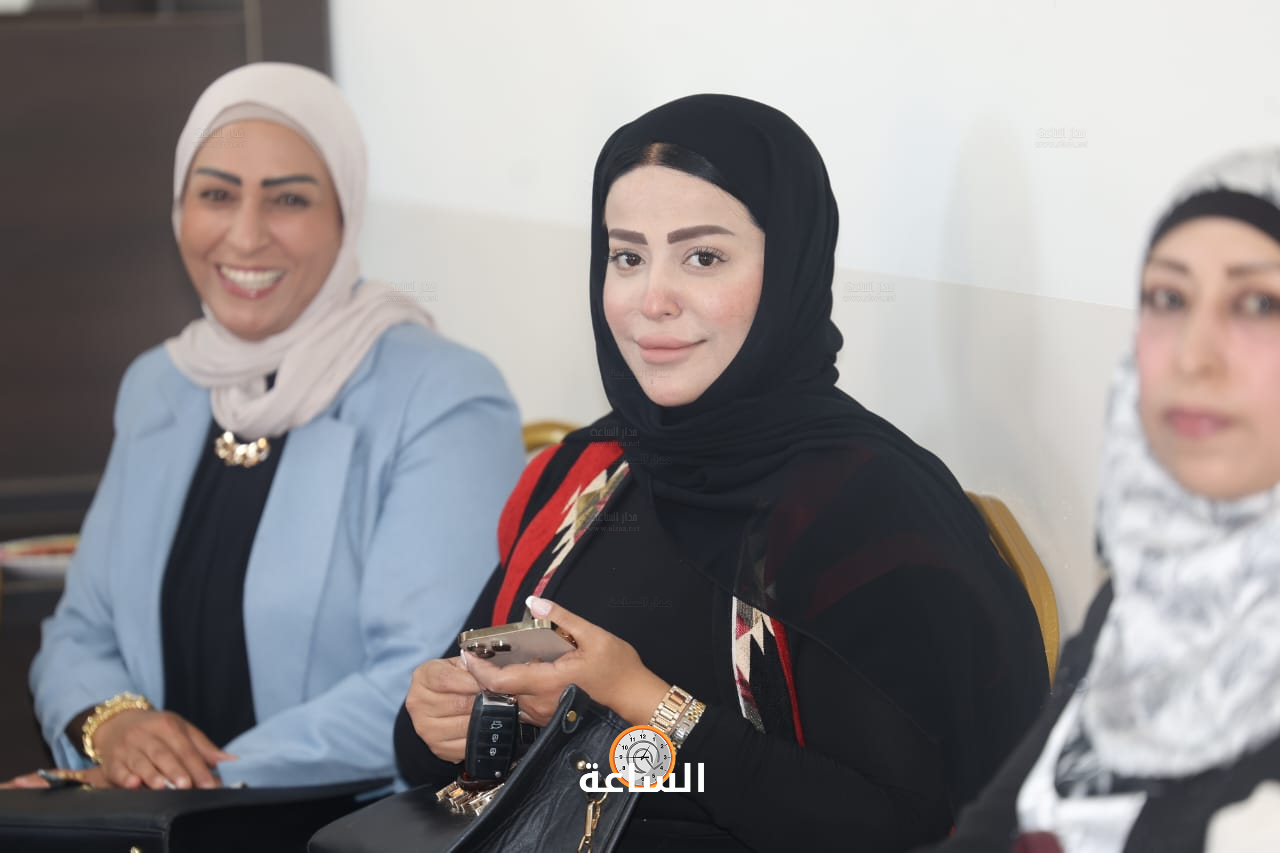 Madar Al-Saa Images 0.46766266681741697