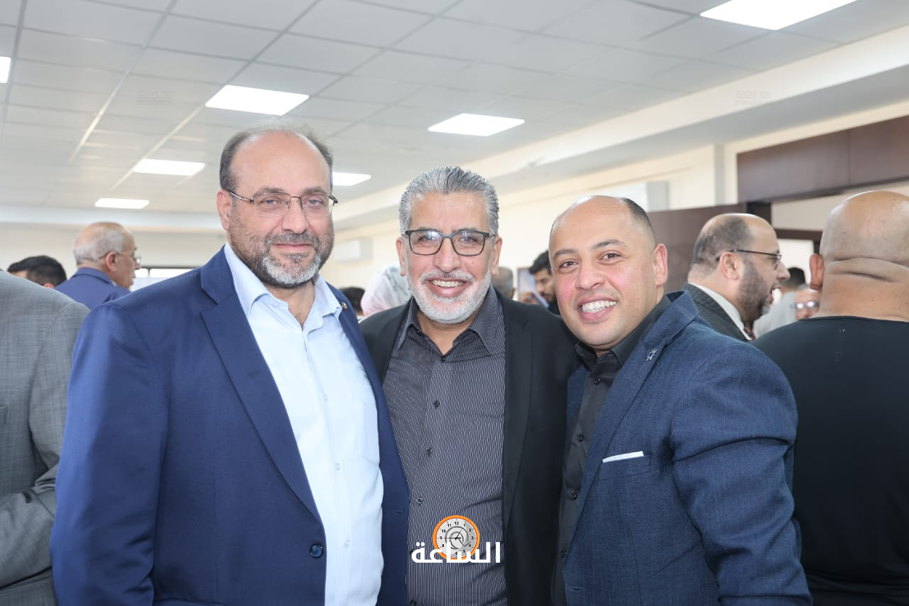 Madar Al-Saa Images 0.8923495493935465
