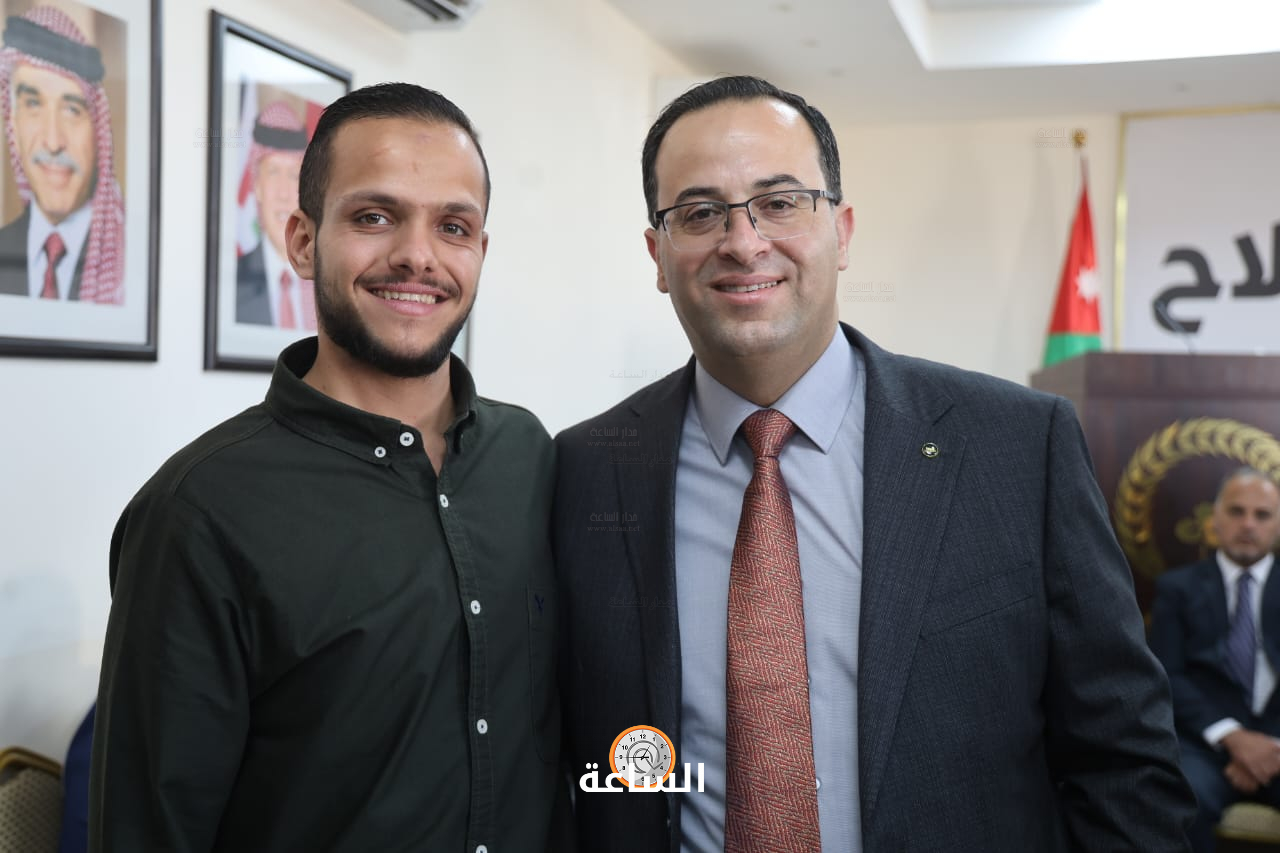 Madar Al-Saa Images 0.10191811939775741