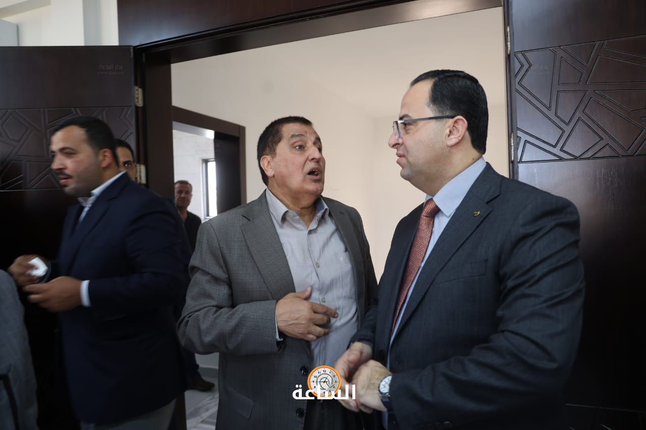 Madar Al-Saa Images 0.9952697105946811