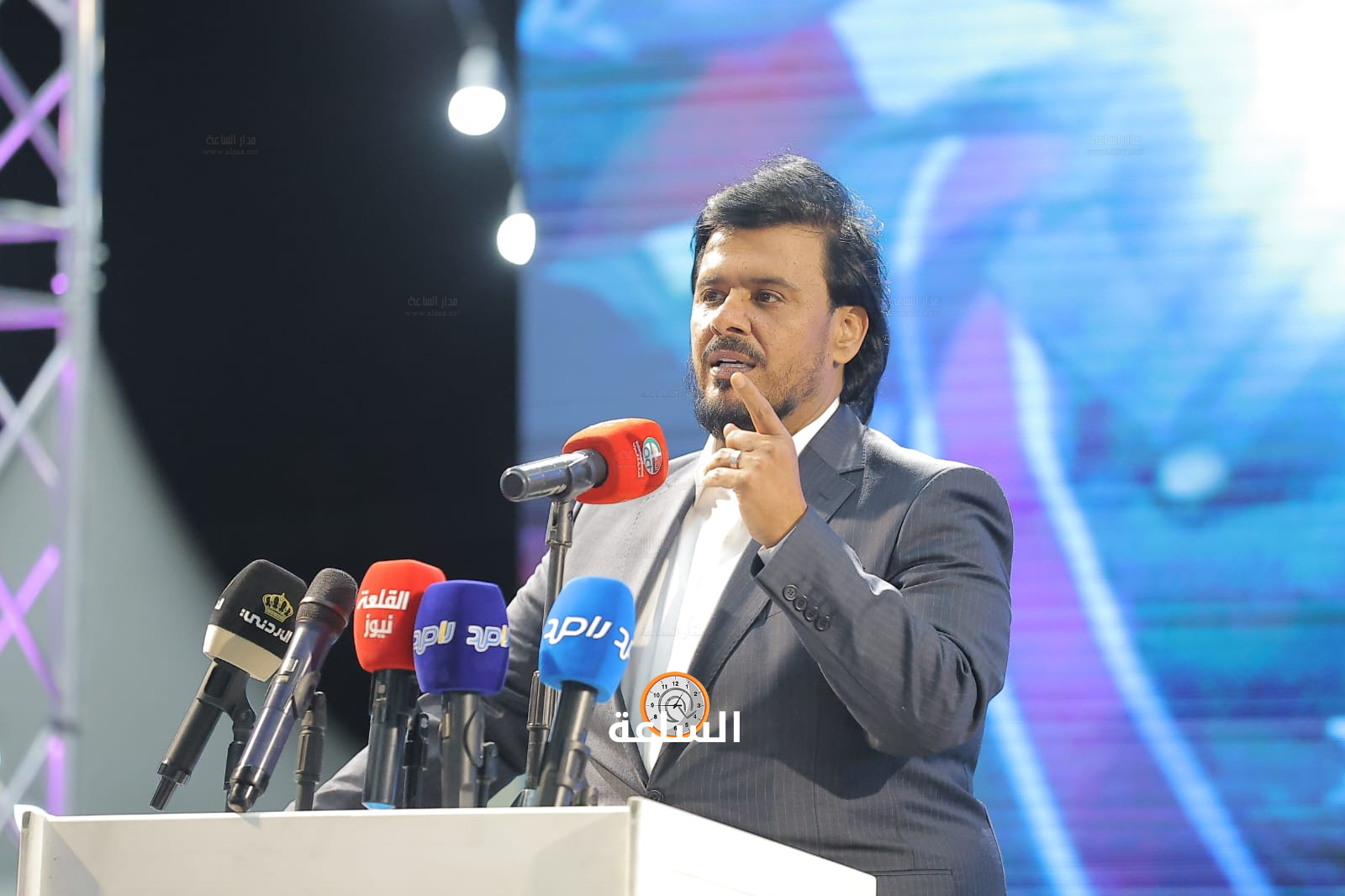 Madar Al-Saa Images 0.13185312074746847
