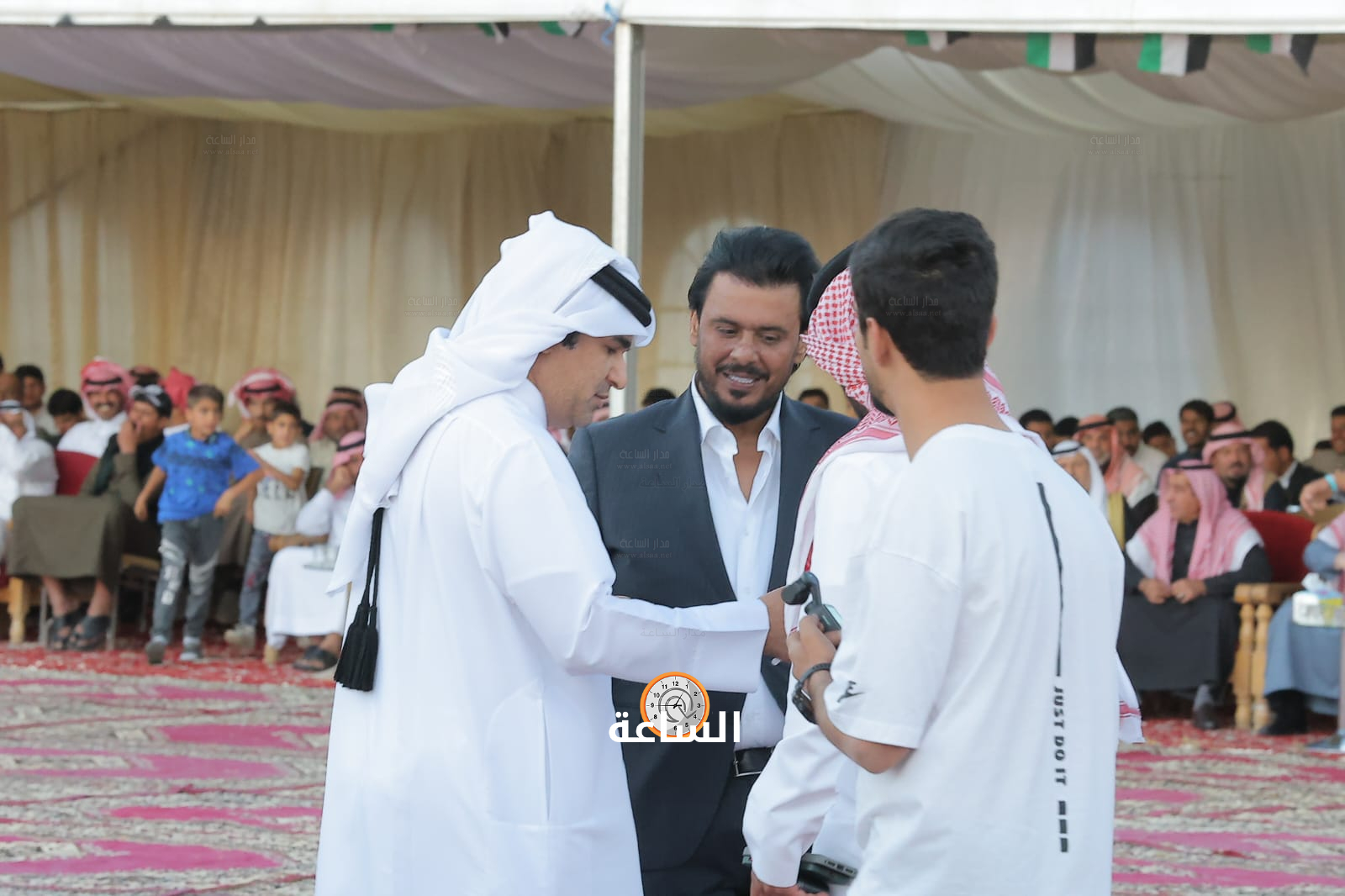 Madar Al-Saa Images 0.7567410788412917