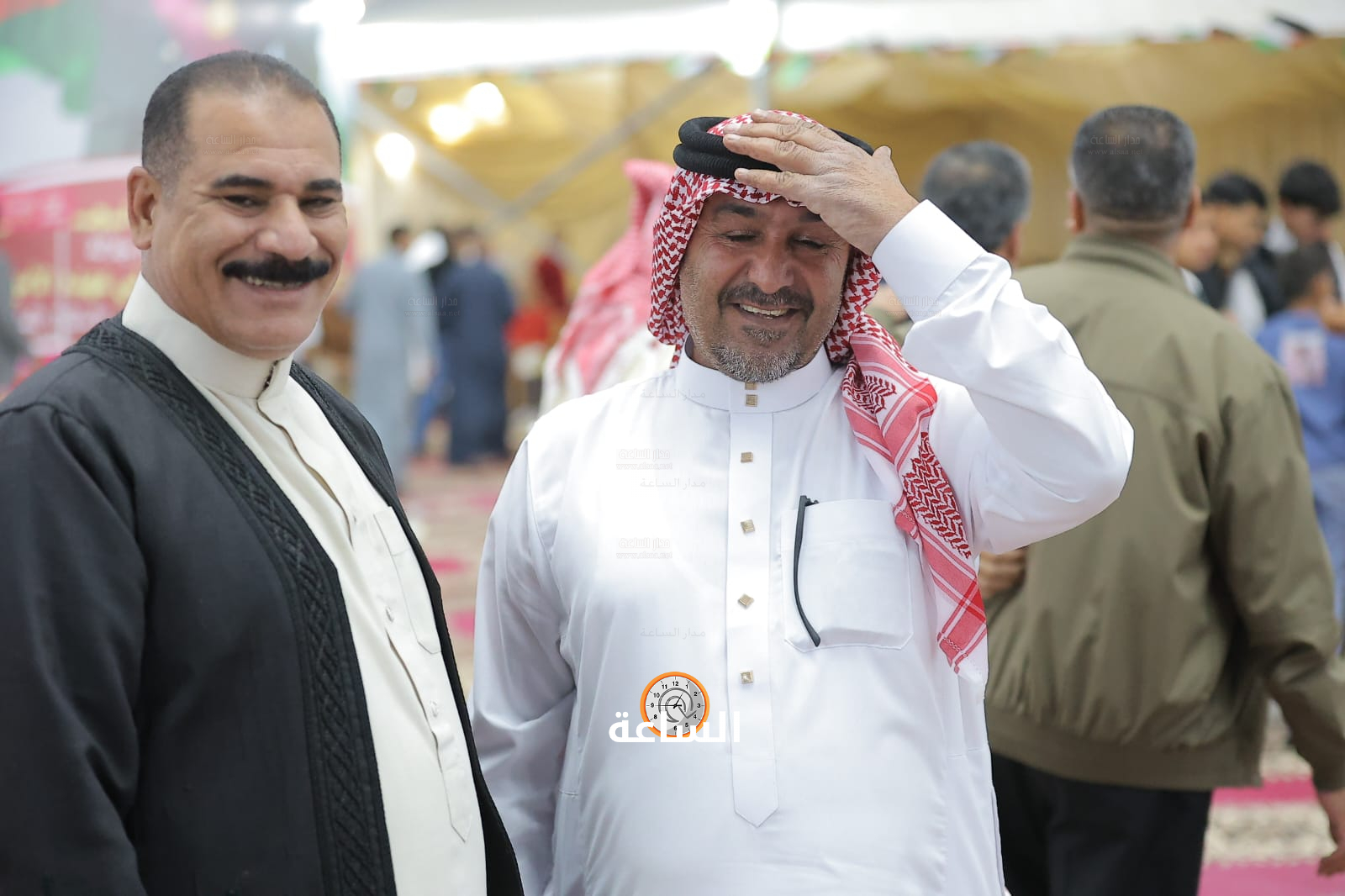 Madar Al-Saa Images 0.43527378789598714