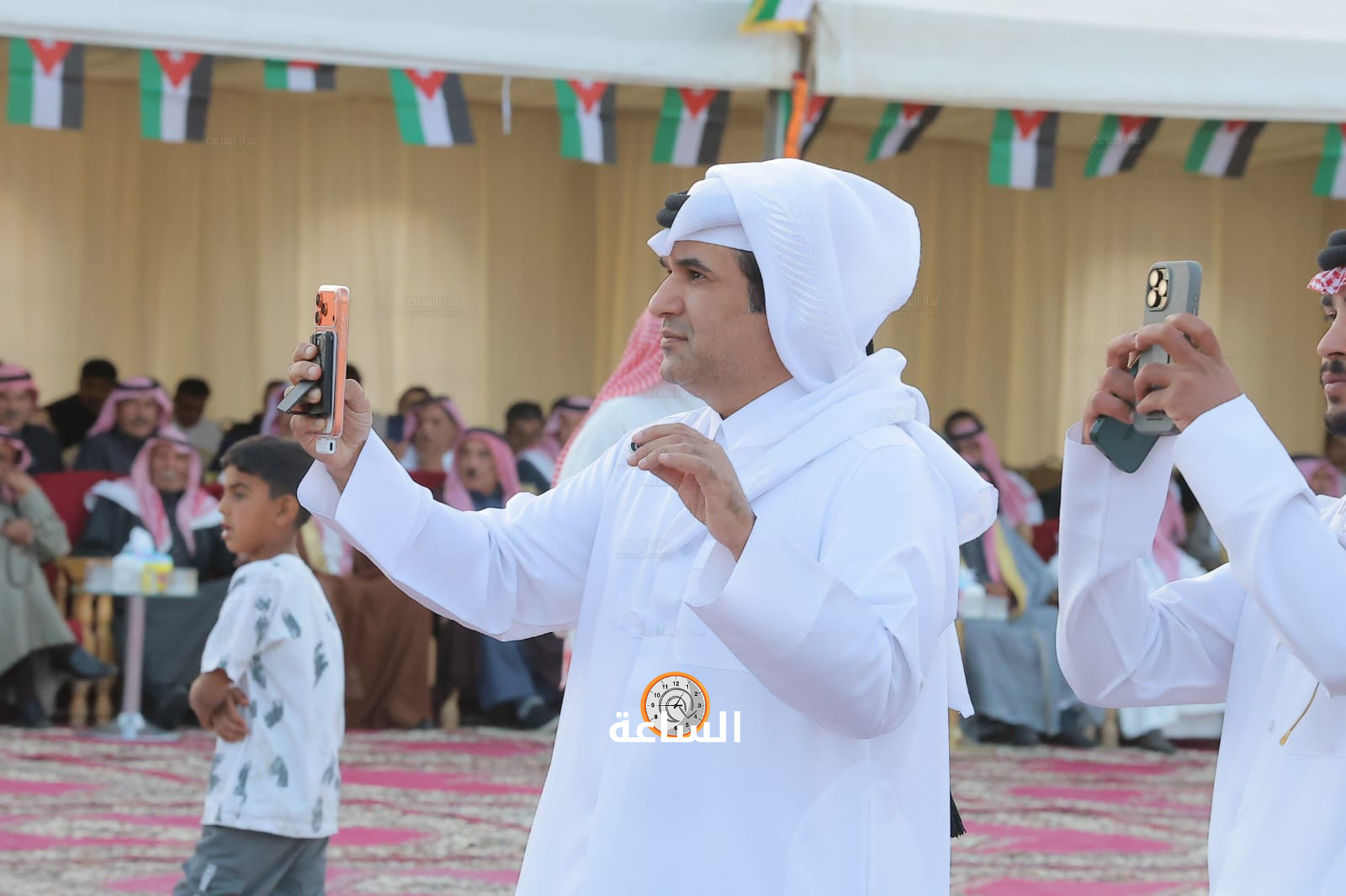Madar Al-Saa Images 0.23816394768124105