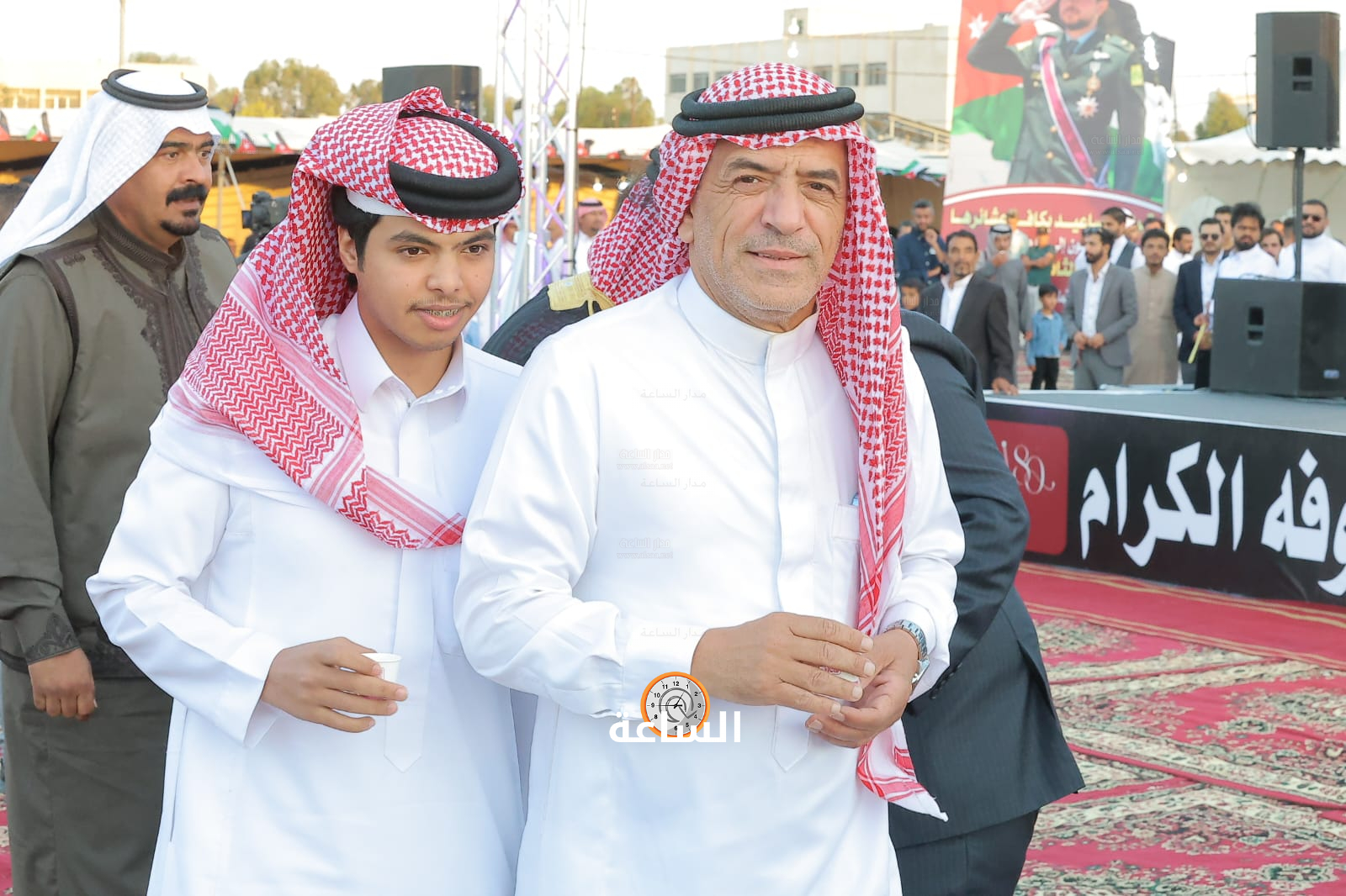 Madar Al-Saa Images 0.004091578245475902