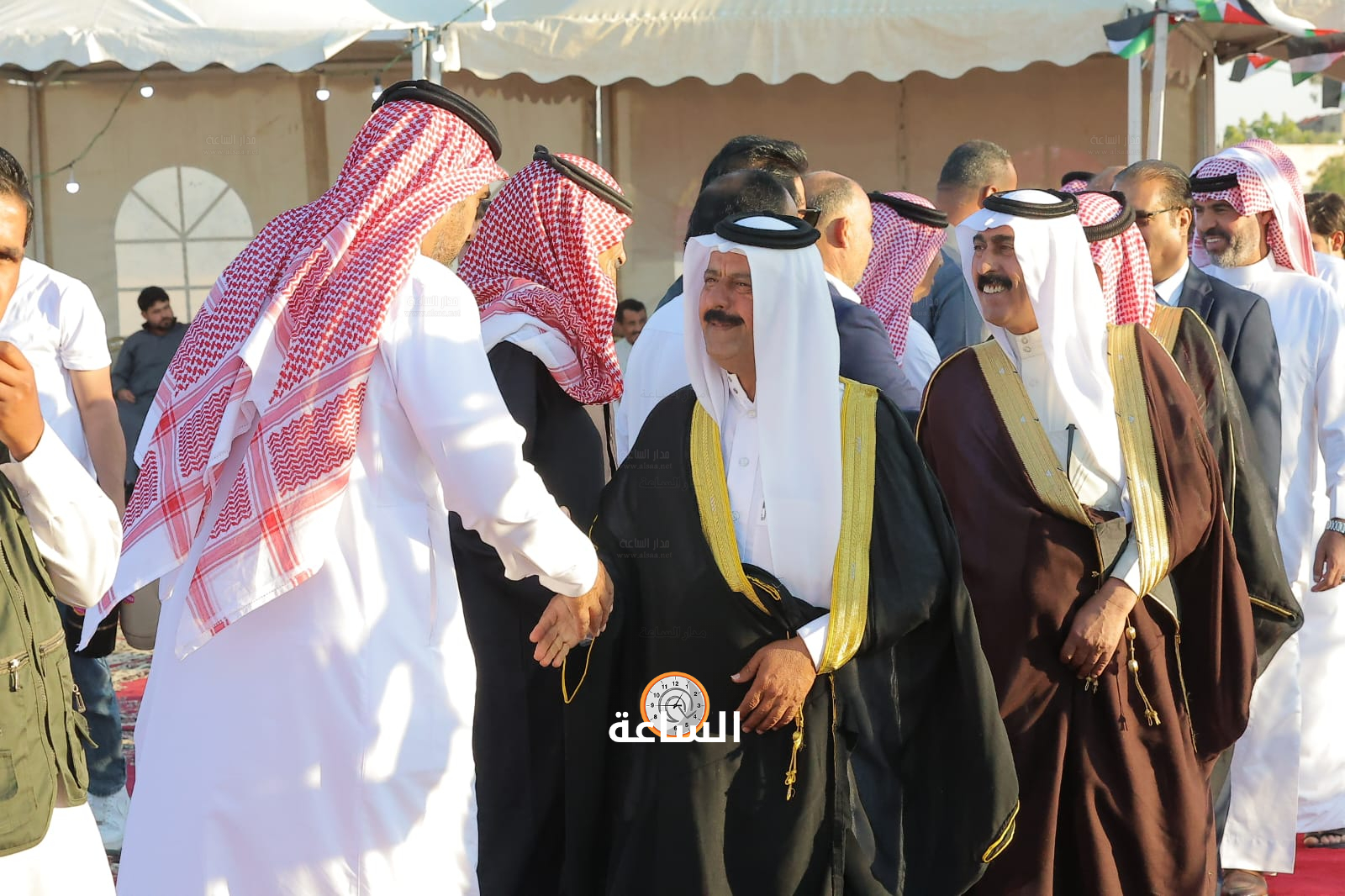 Madar Al-Saa Images 0.3099385458484668