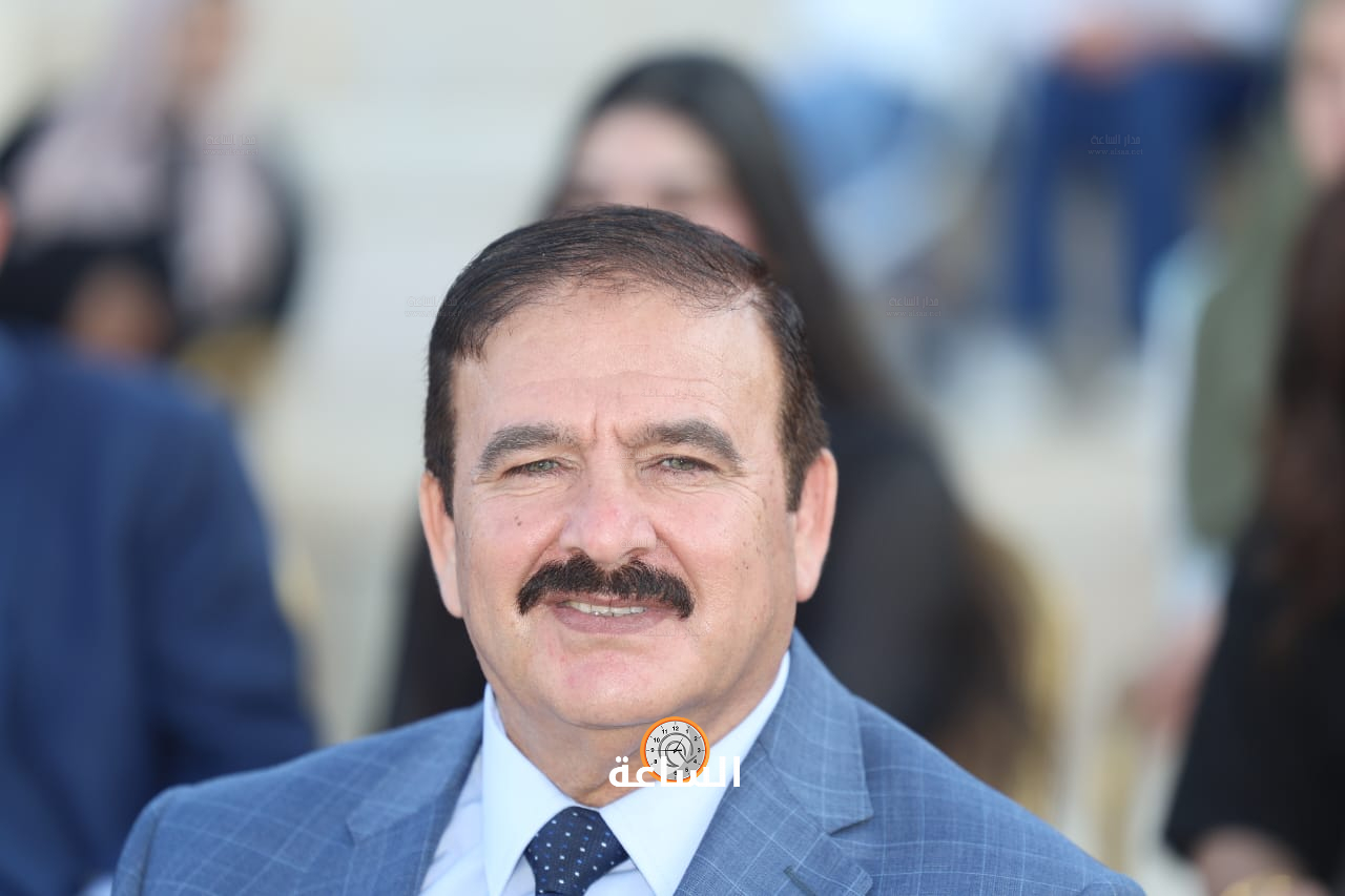 Madar Al-Saa Images 0.335490712038103