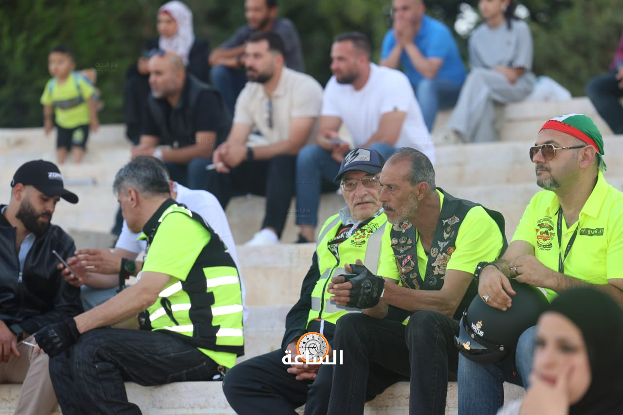 Madar Al-Saa Images 0.6263857894832127