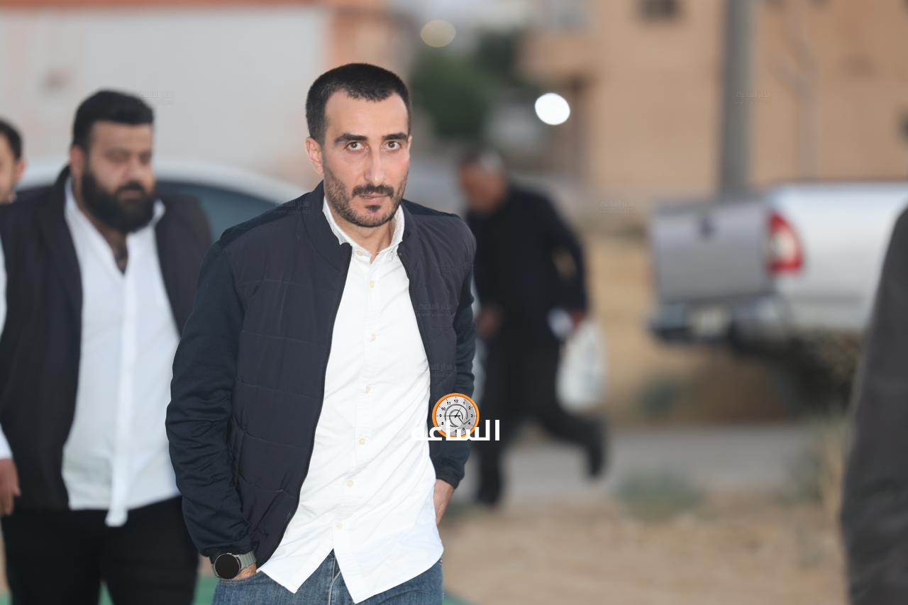 Madar Al-Saa Images 0.9798229355426743