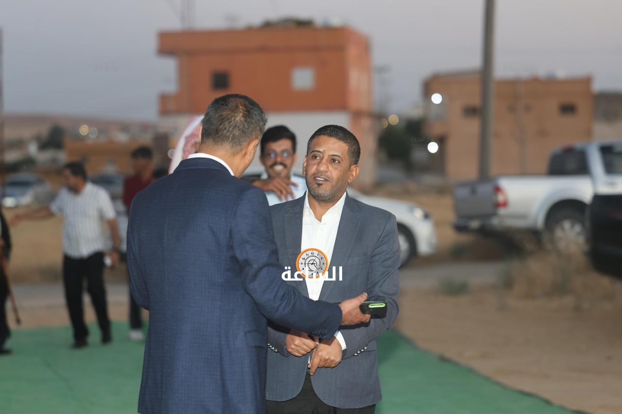Madar Al-Saa Images 0.5821396262292547