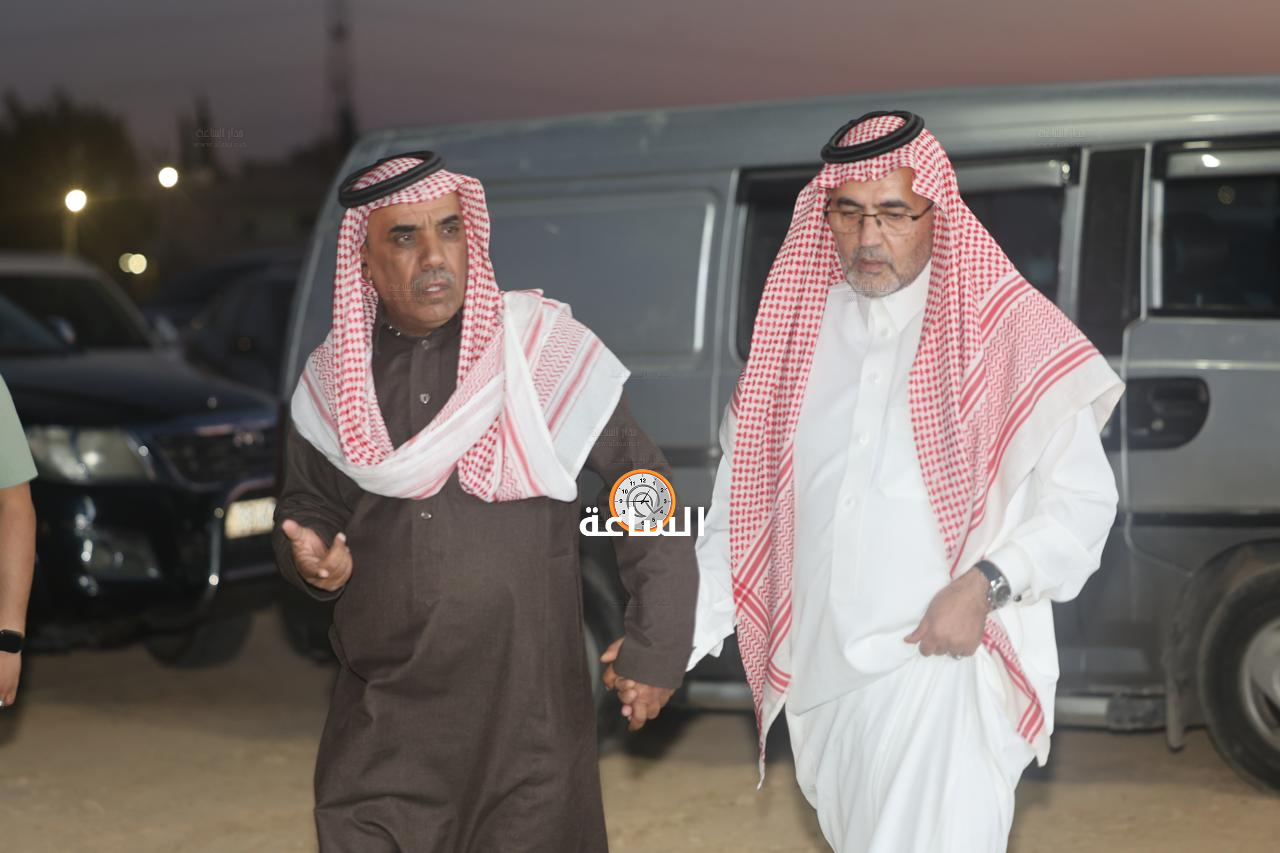 Madar Al-Saa Images 0.04396116984942122