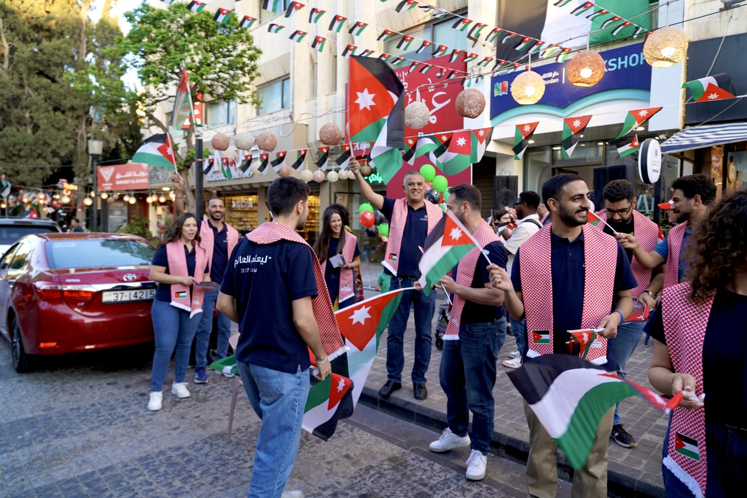Madar Al-Saa Images 0.04477644530534086