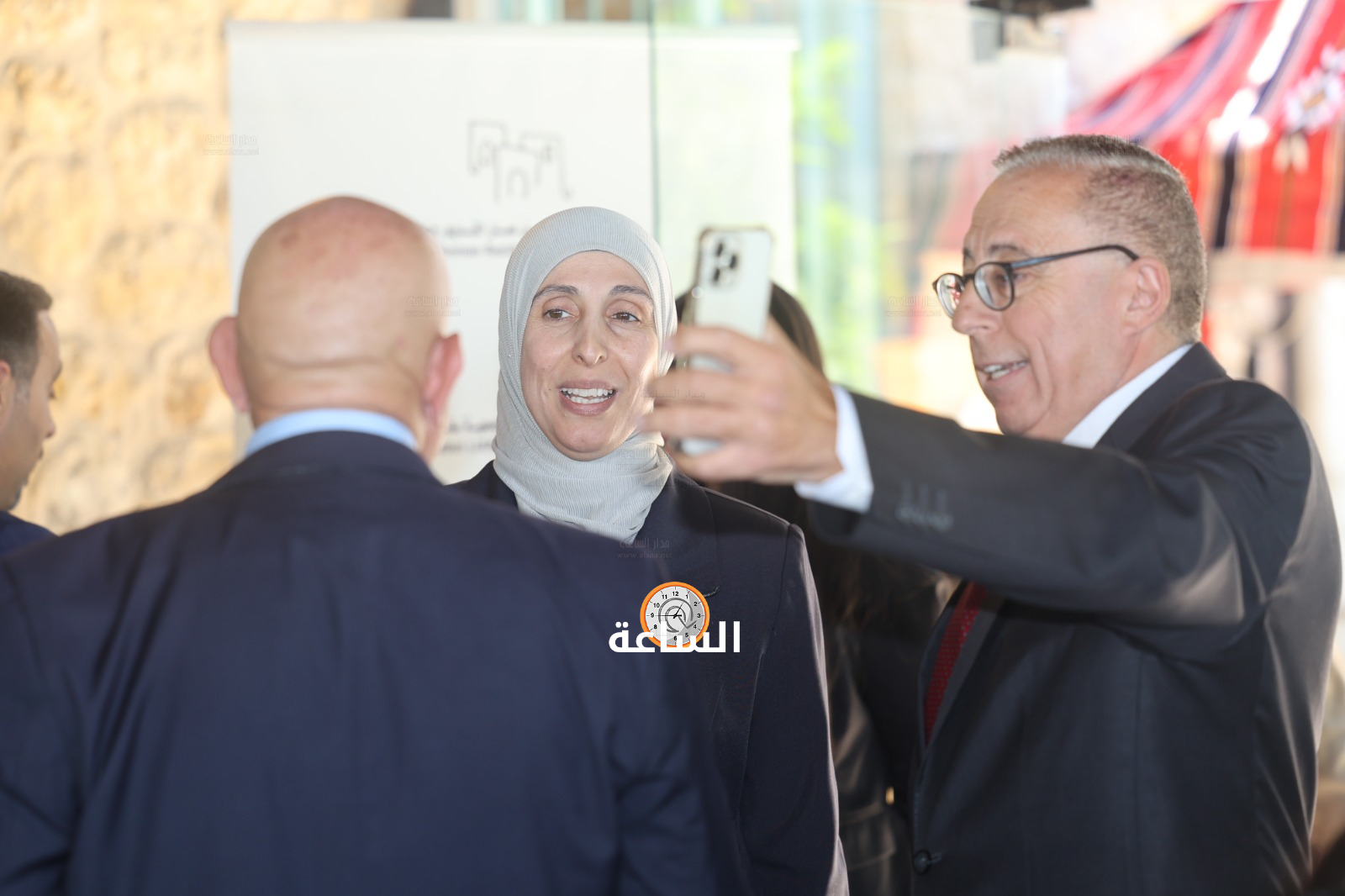 Madar Al-Saa Images 0.22858225215480832