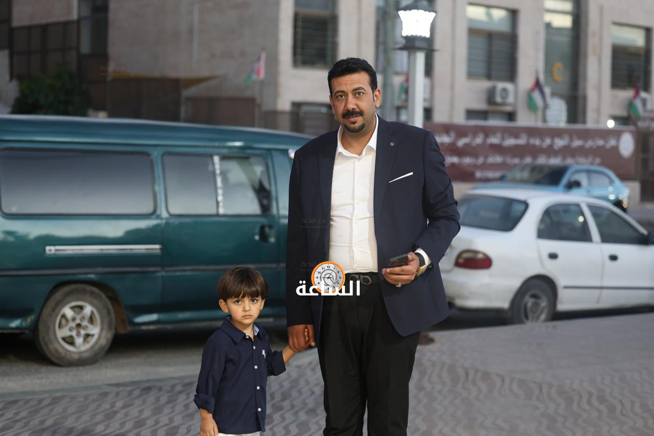 Madar Al-Saa Images 0.6984238596925813