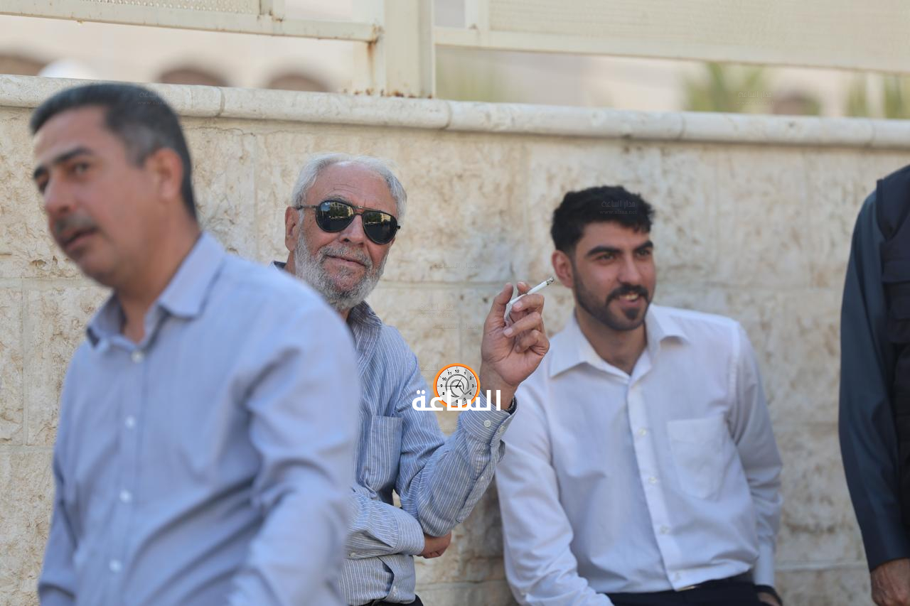 Madar Al-Saa Images 0.3137224362201393