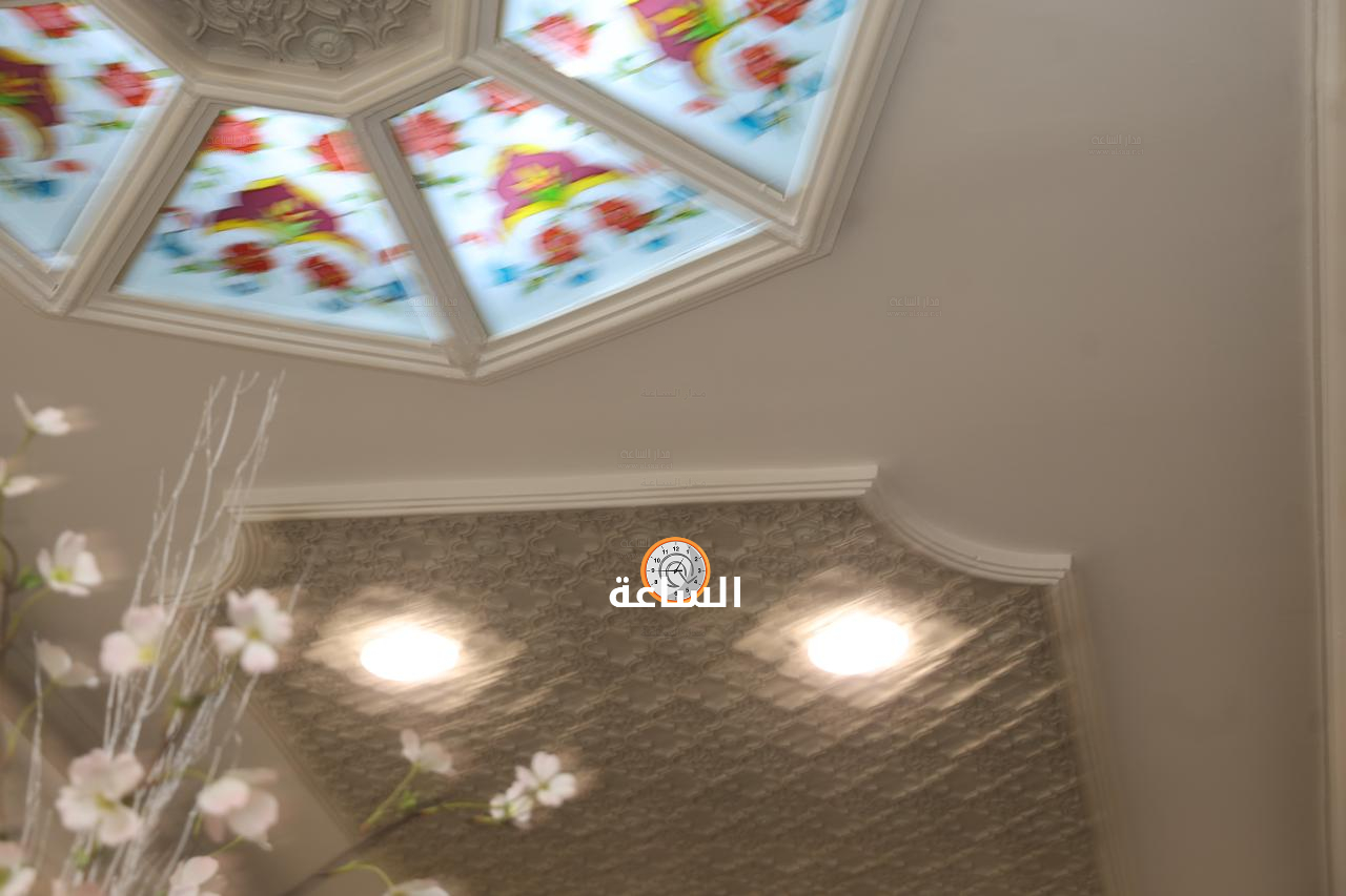Madar Al-Saa Images 0.5296211304775843