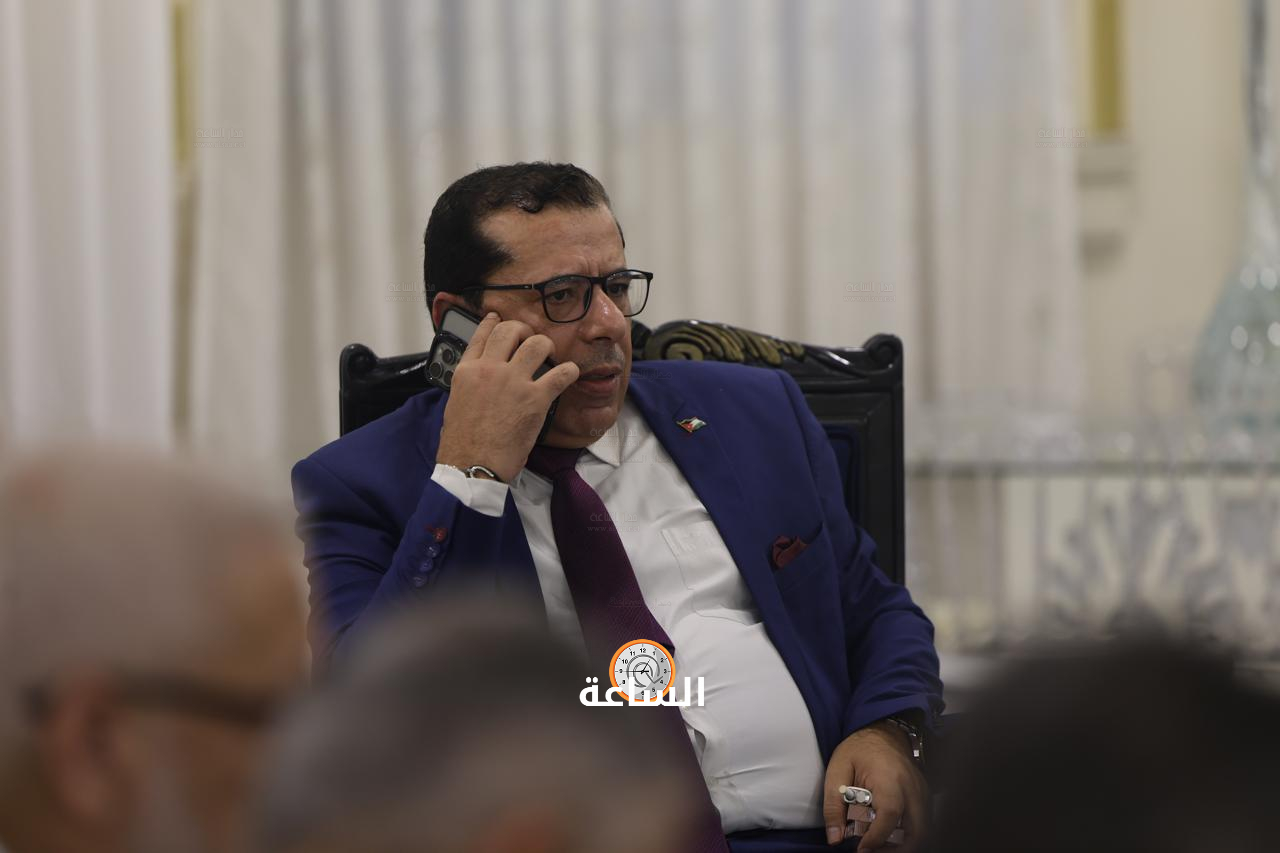 Madar Al-Saa Images 0.8384486800254444