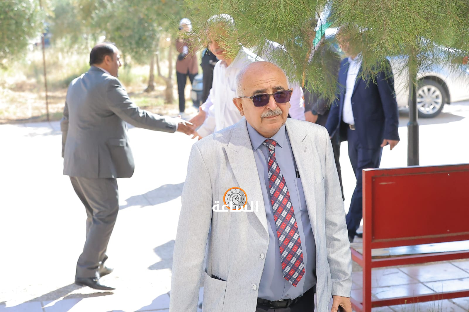 Madar Al-Saa Images 0.0909836586003131