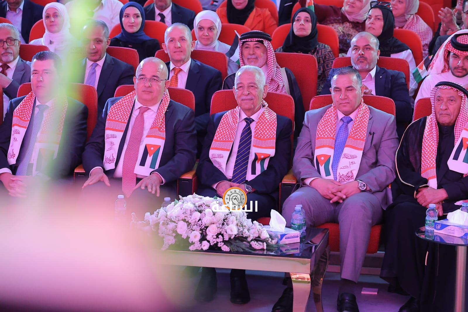 Madar Al-Saa Images 0.5998611240421303