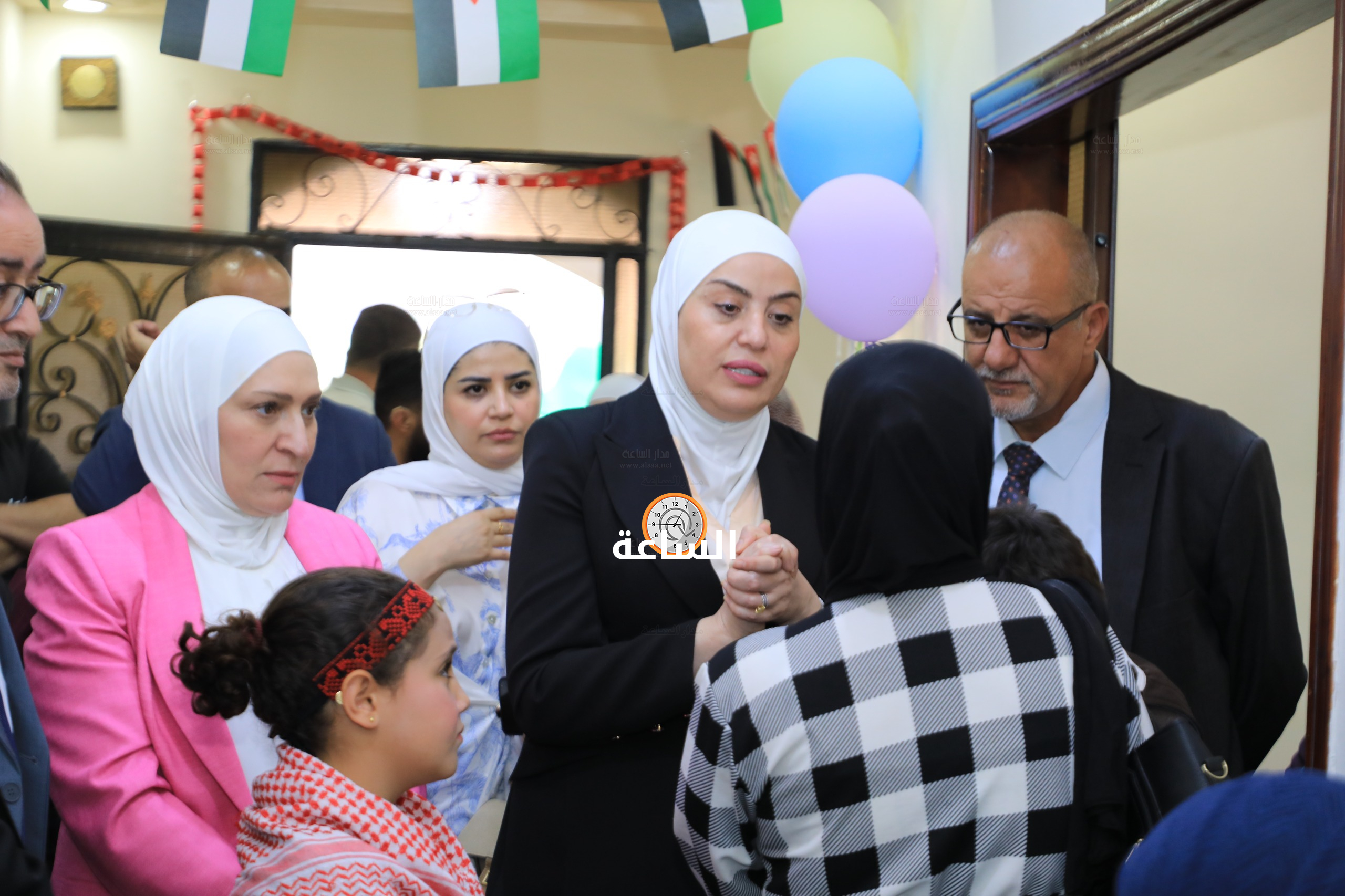 Madar Al-Saa Images 0.4130985765717926
