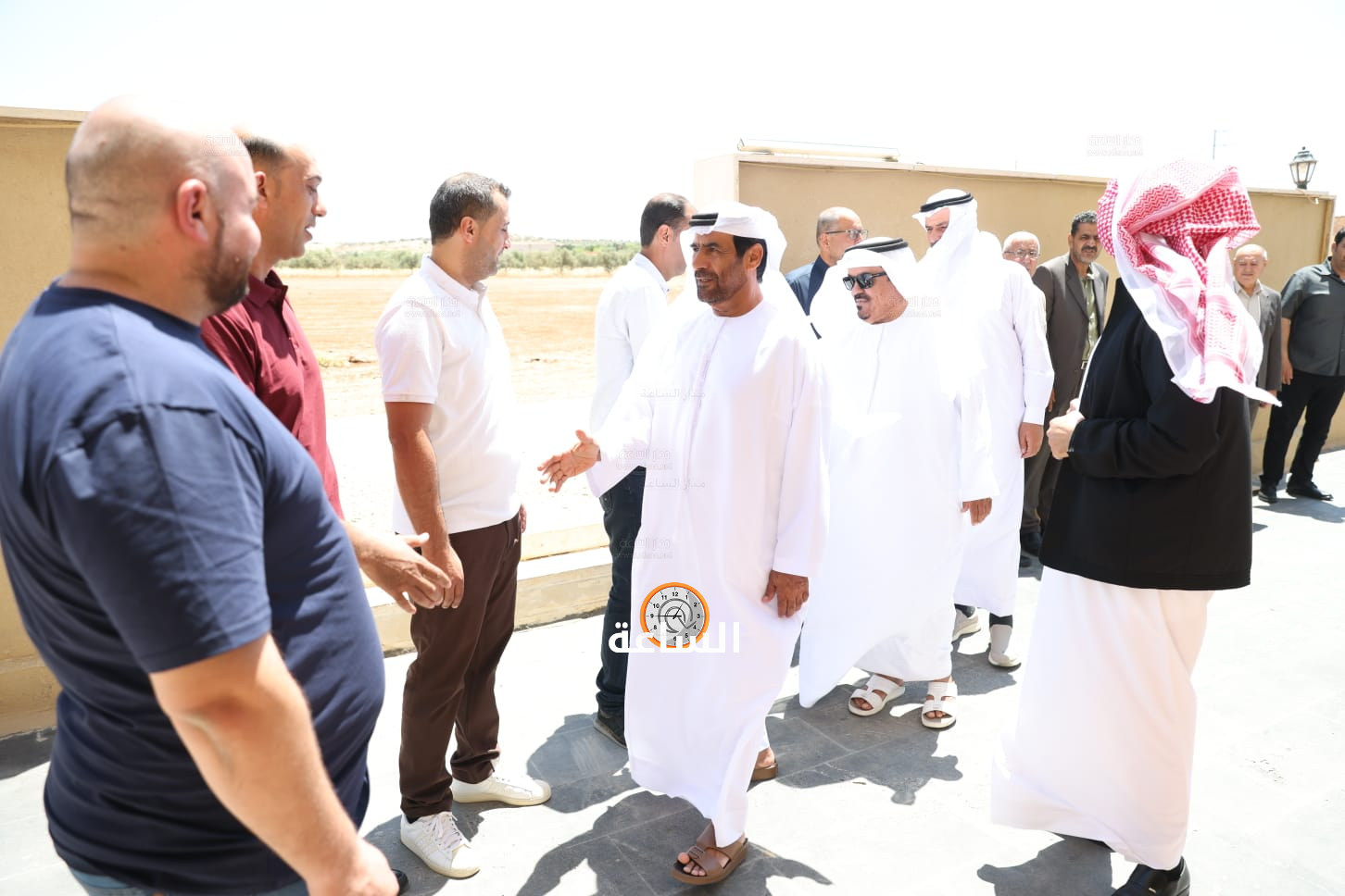 Madar Al-Saa Images 0.0009531160131769356