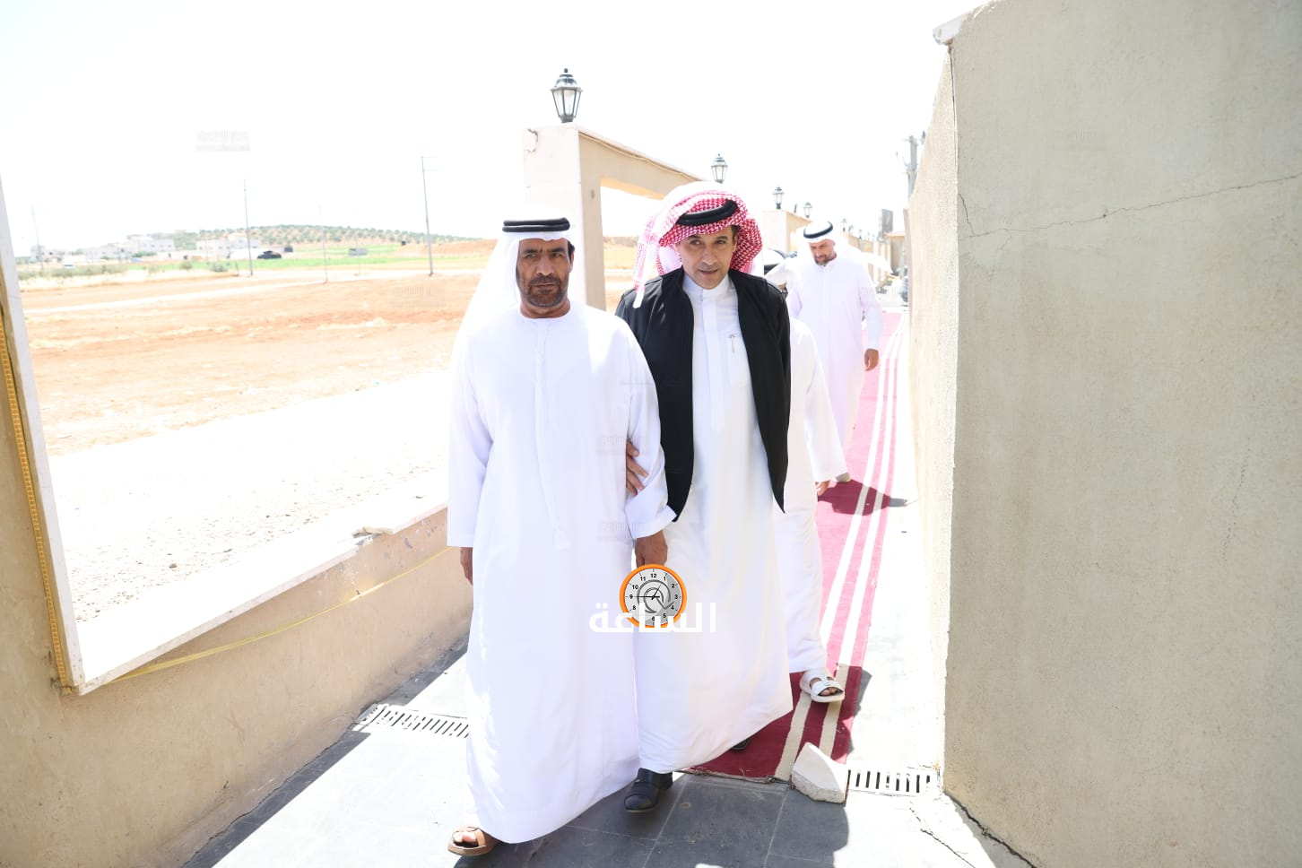 Madar Al-Saa Images 0.4279328860634902