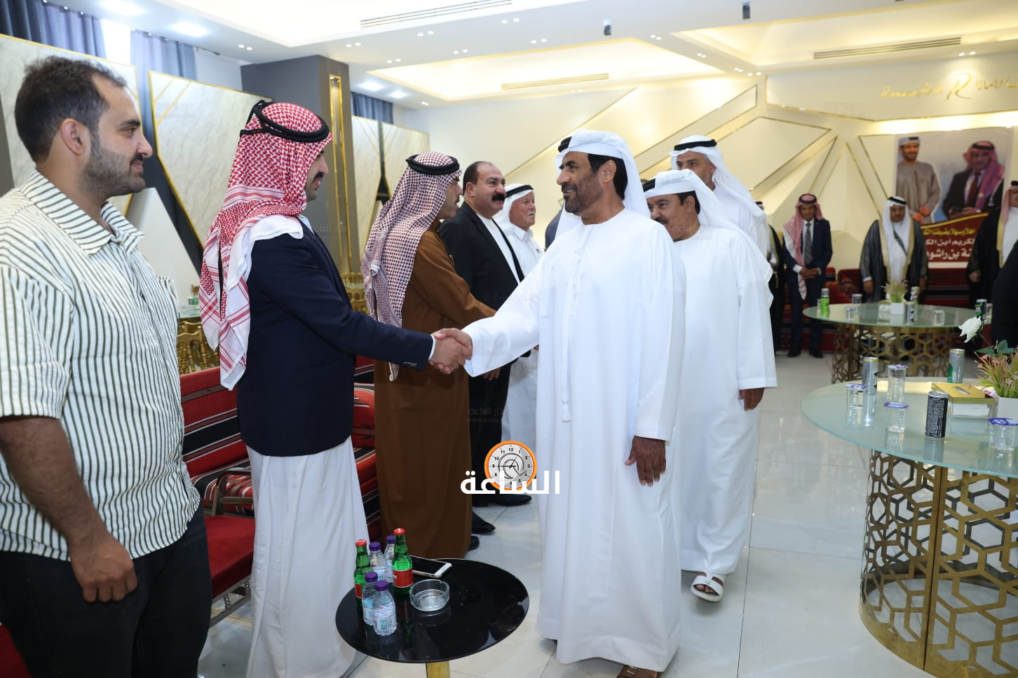 Madar Al-Saa Images 0.10595889918911772