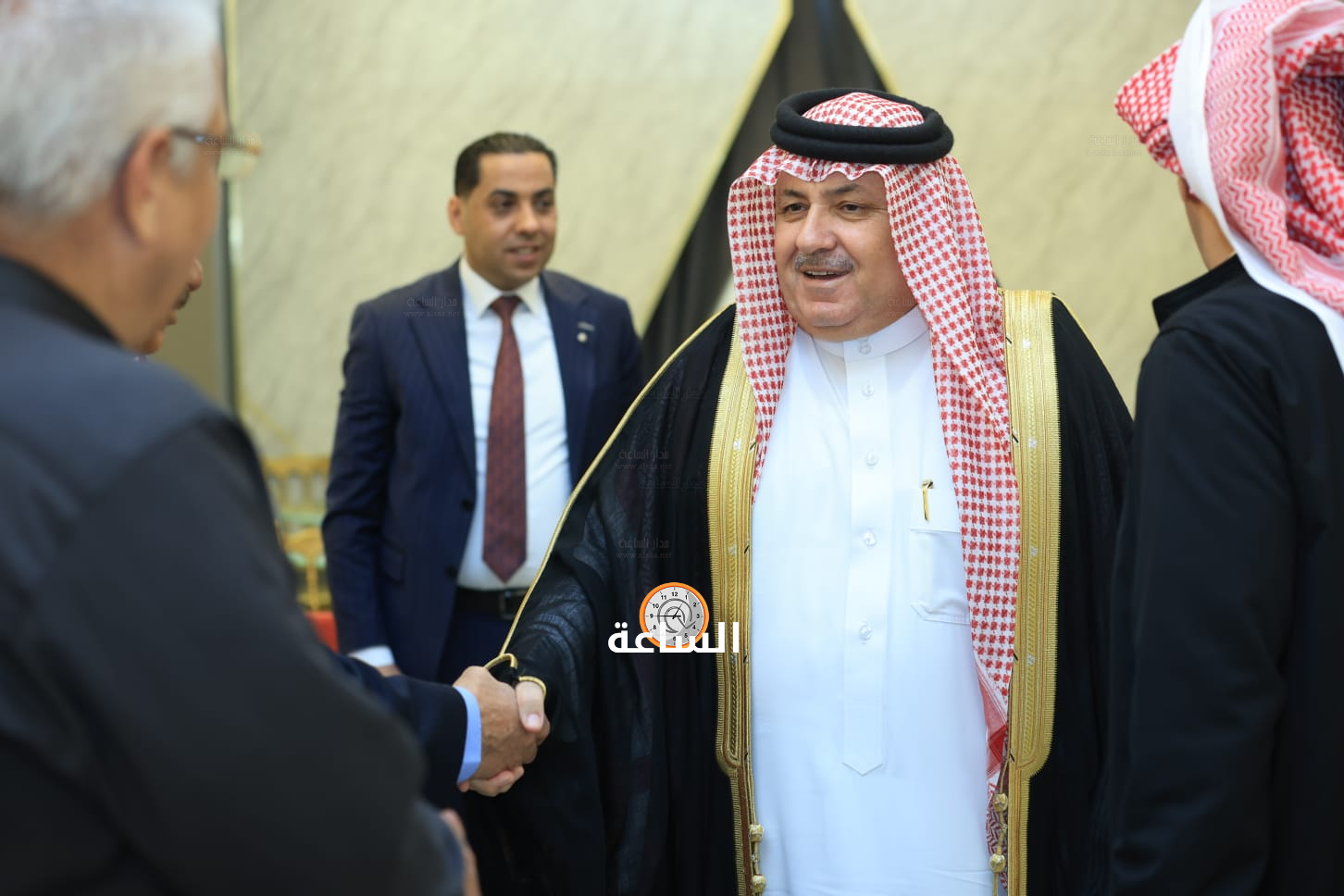 Madar Al-Saa Images 0.6941108340725728